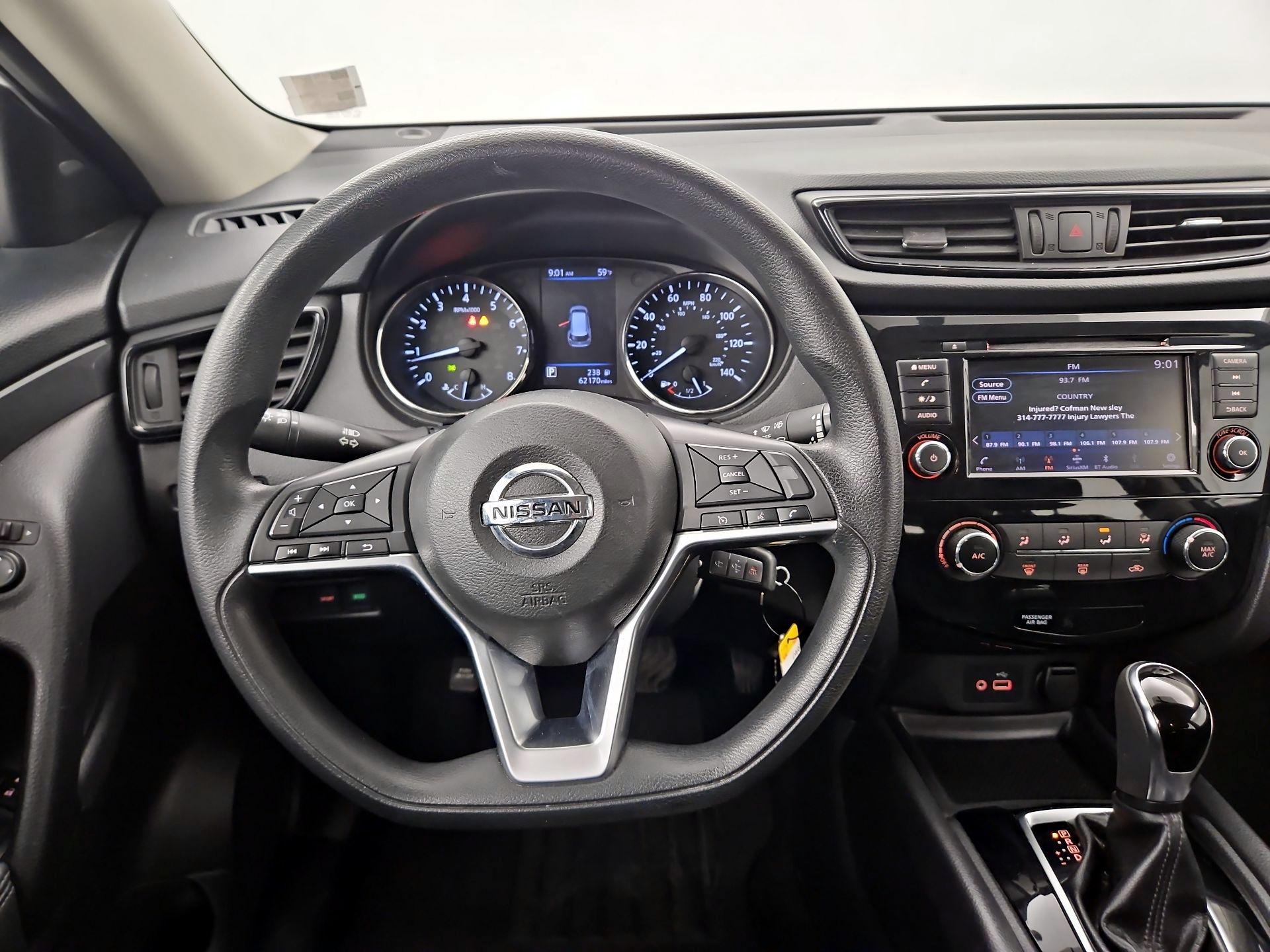 Thumbnail: 2018 Nissan Rogue - 10