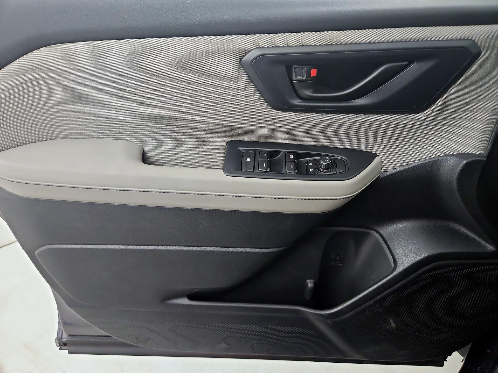 Thumbnail: 2025 Subaru Forester - 12