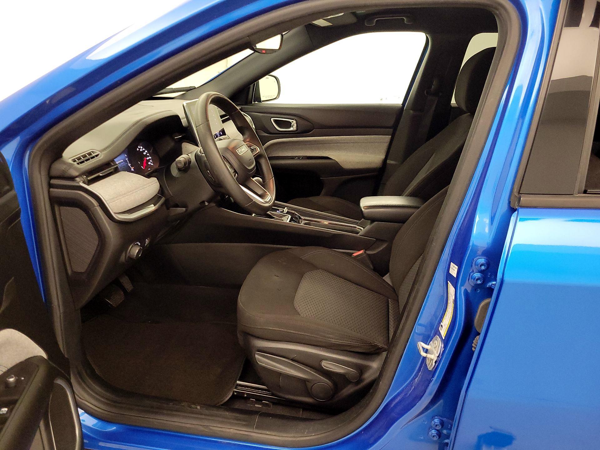 Thumbnail: 2024 Jeep Compass - 11