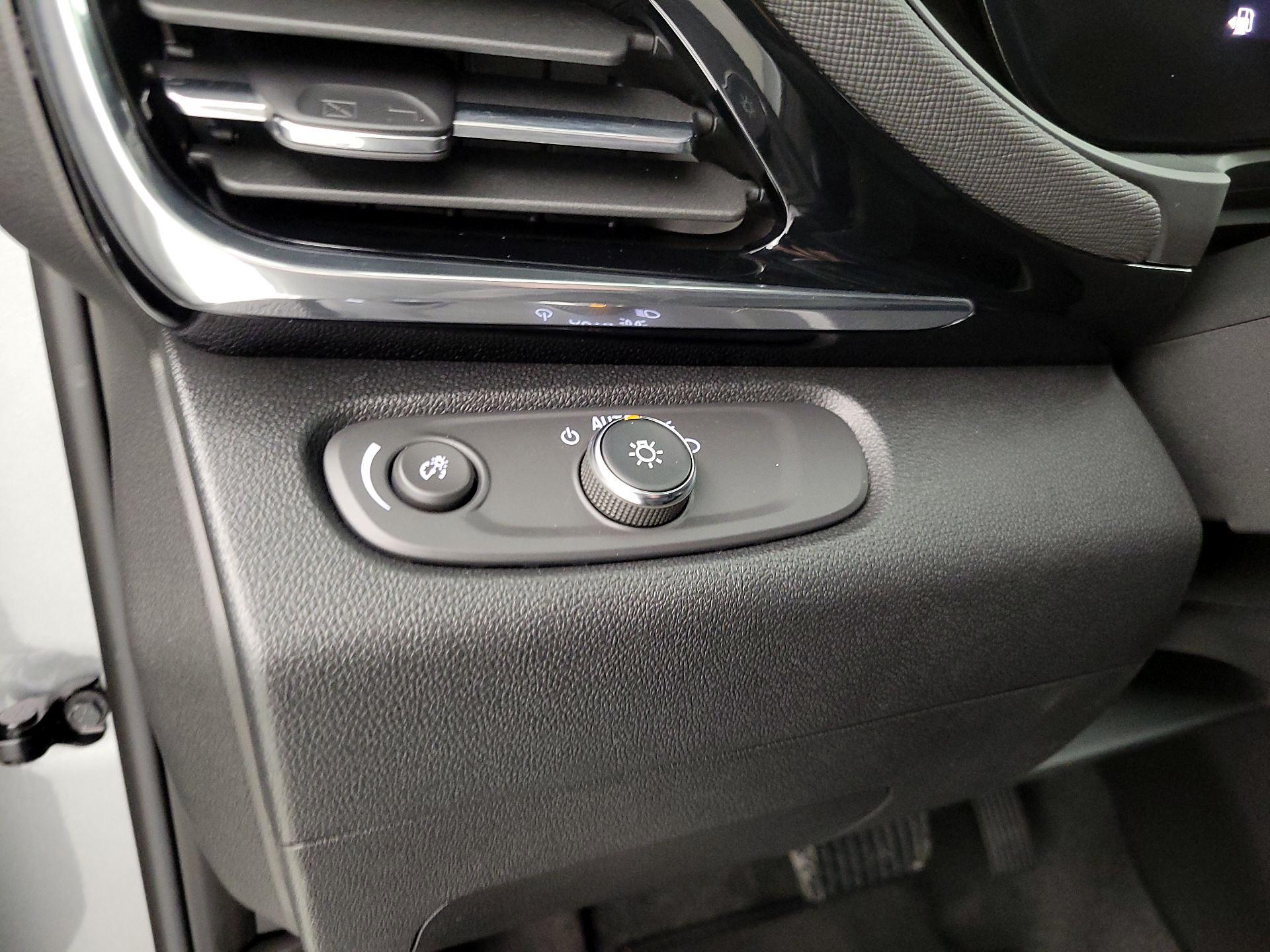 Thumbnail: 2025 Buick Envista - 13