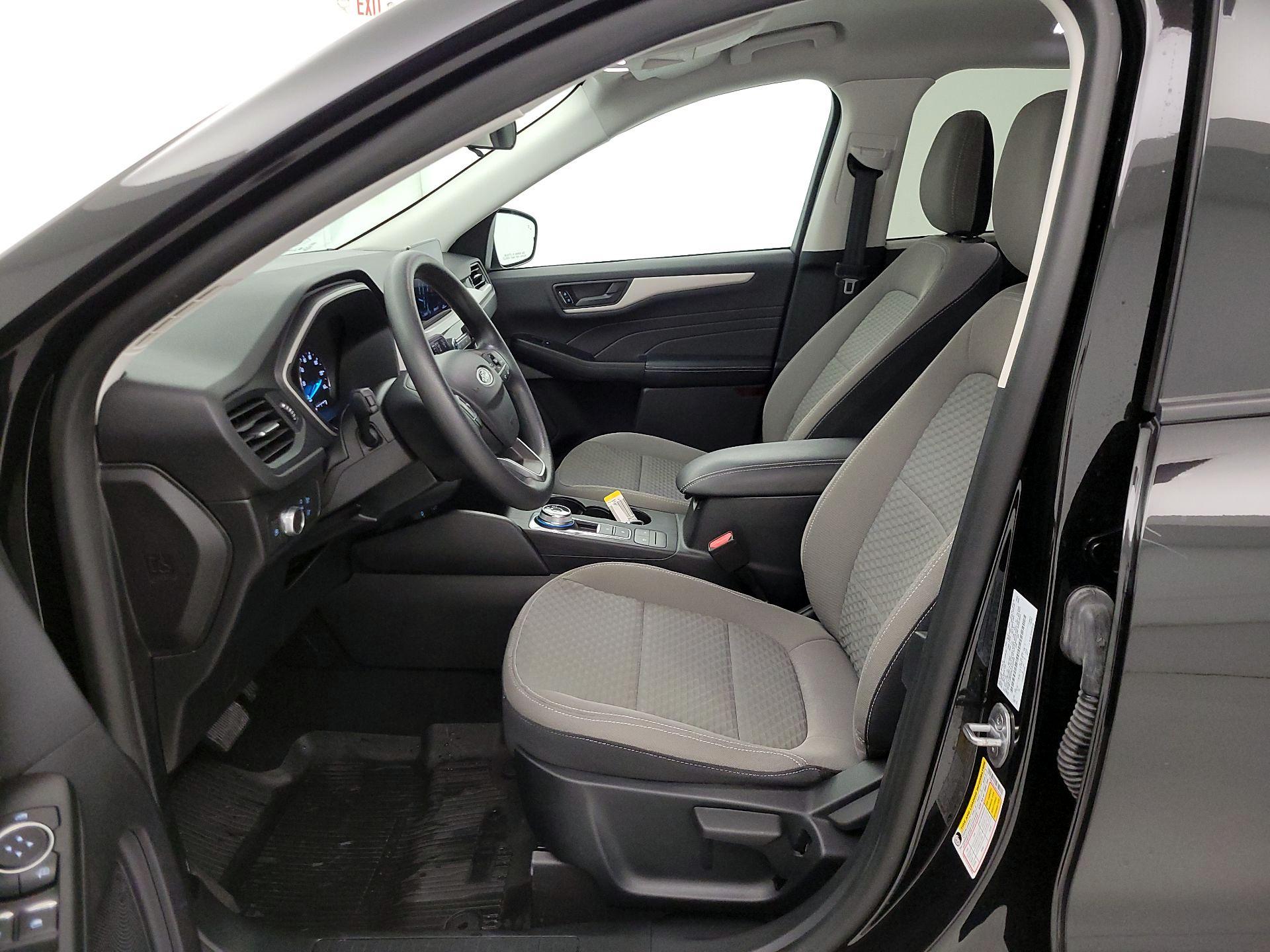 Thumbnail: 2022 Ford Escape - 11