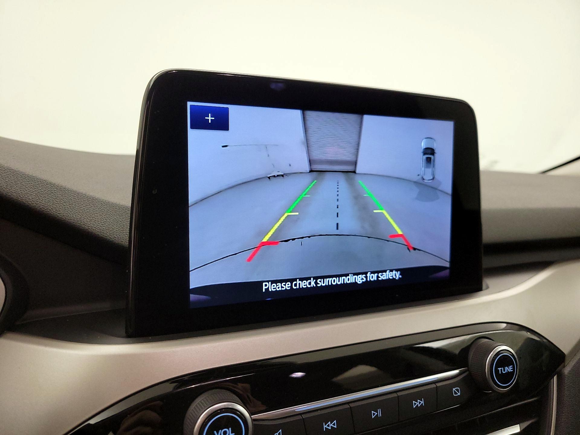 Thumbnail: 2022 Ford Escape - 15