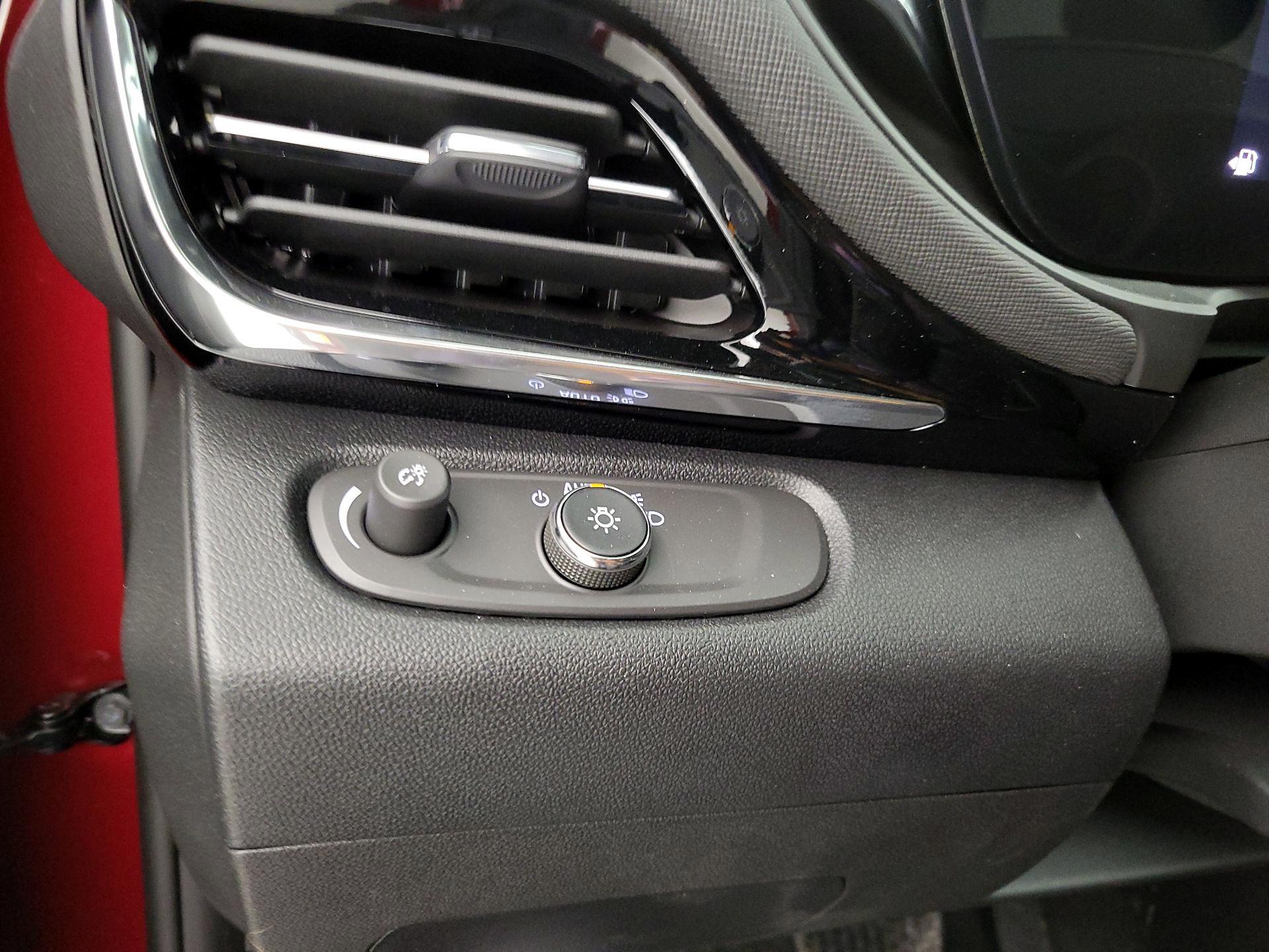 Thumbnail: 2025 Buick Envista - 13