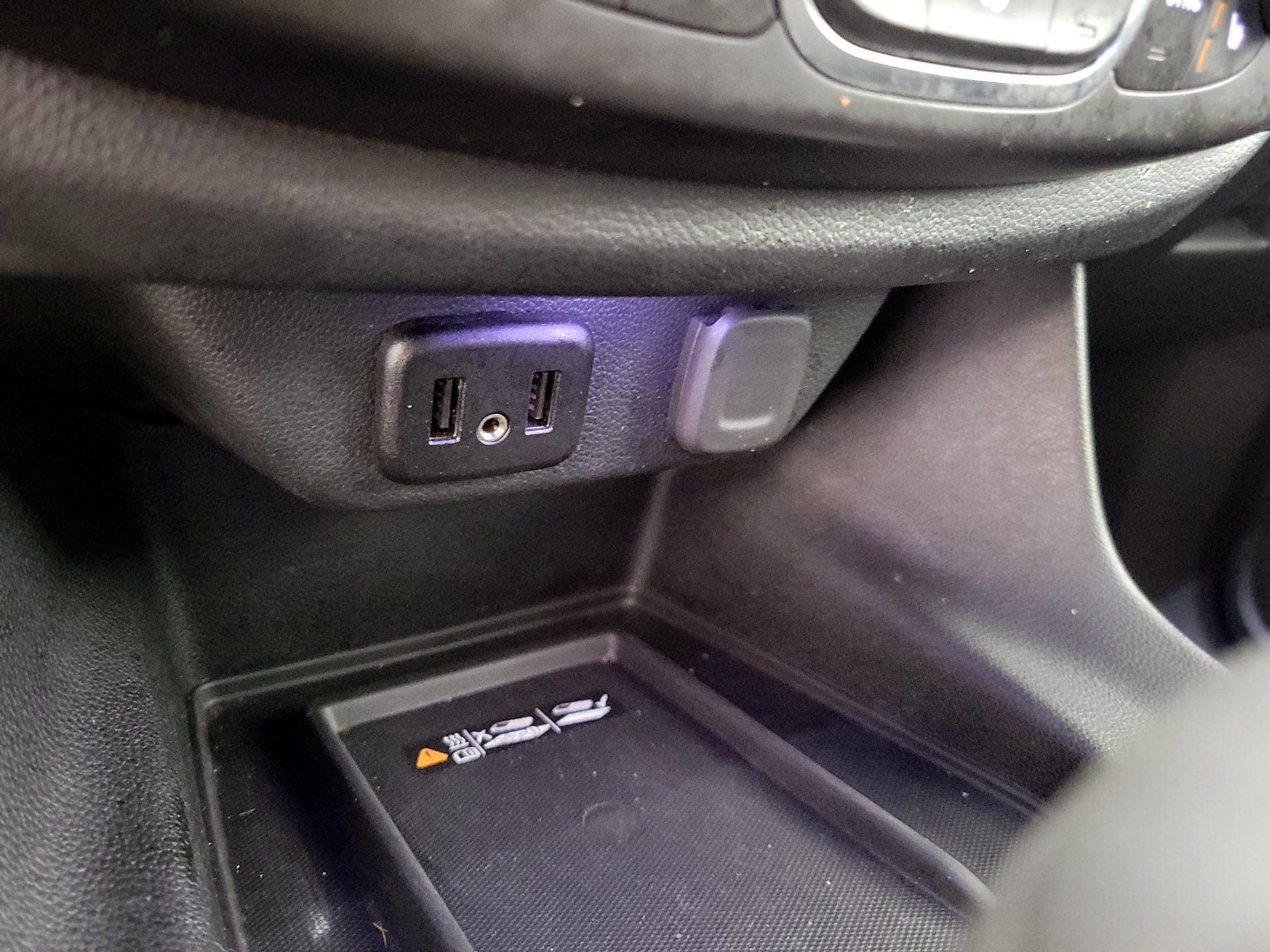 Thumbnail: 2023 Chevrolet Traverse - 18