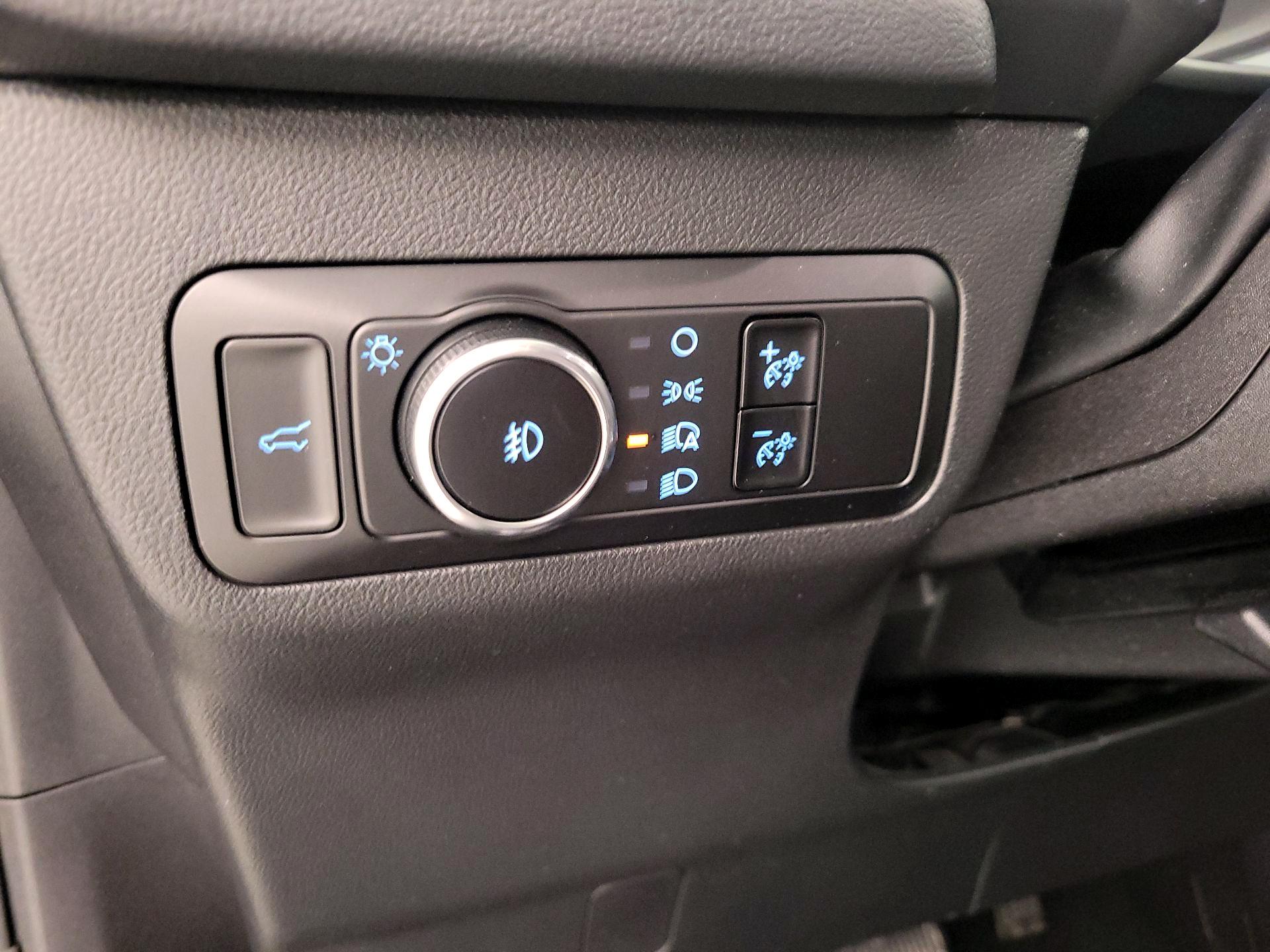 Thumbnail: 2022 Ford Escape - 13