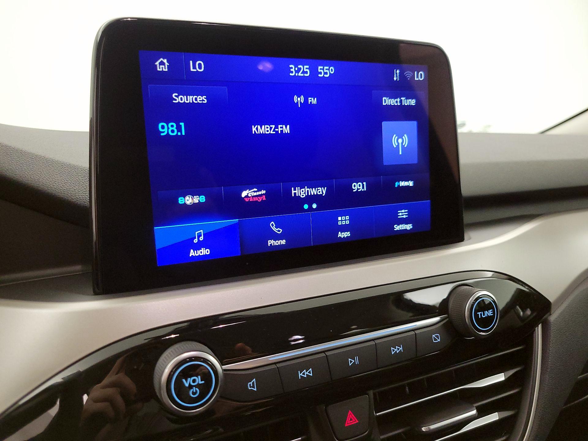 Thumbnail: 2022 Ford Escape - 15