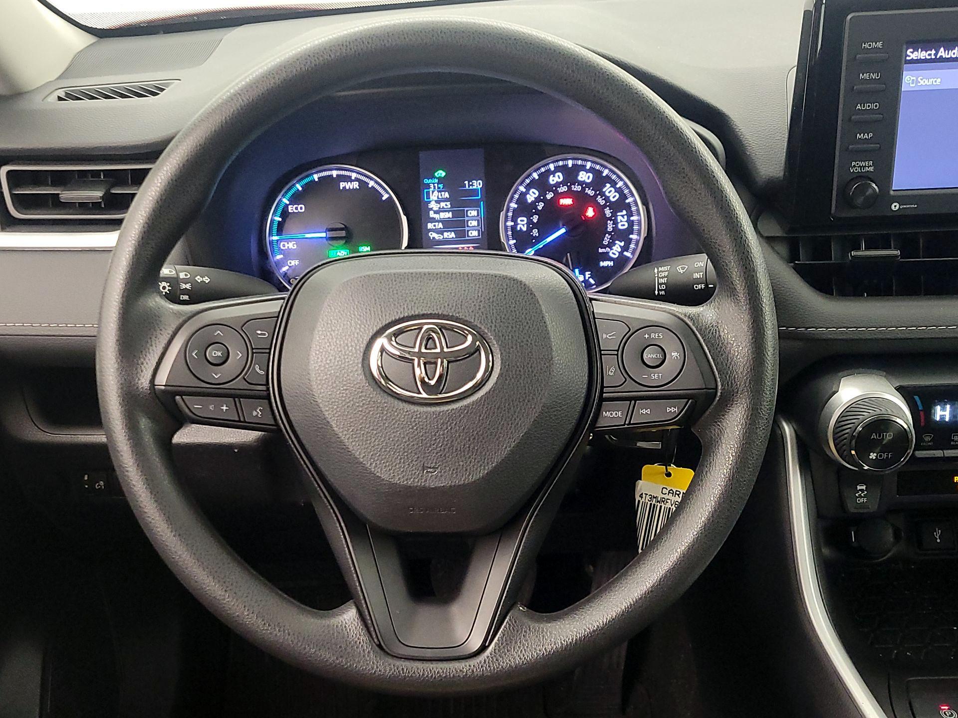 Thumbnail: 2022 Toyota RAV4 - 10