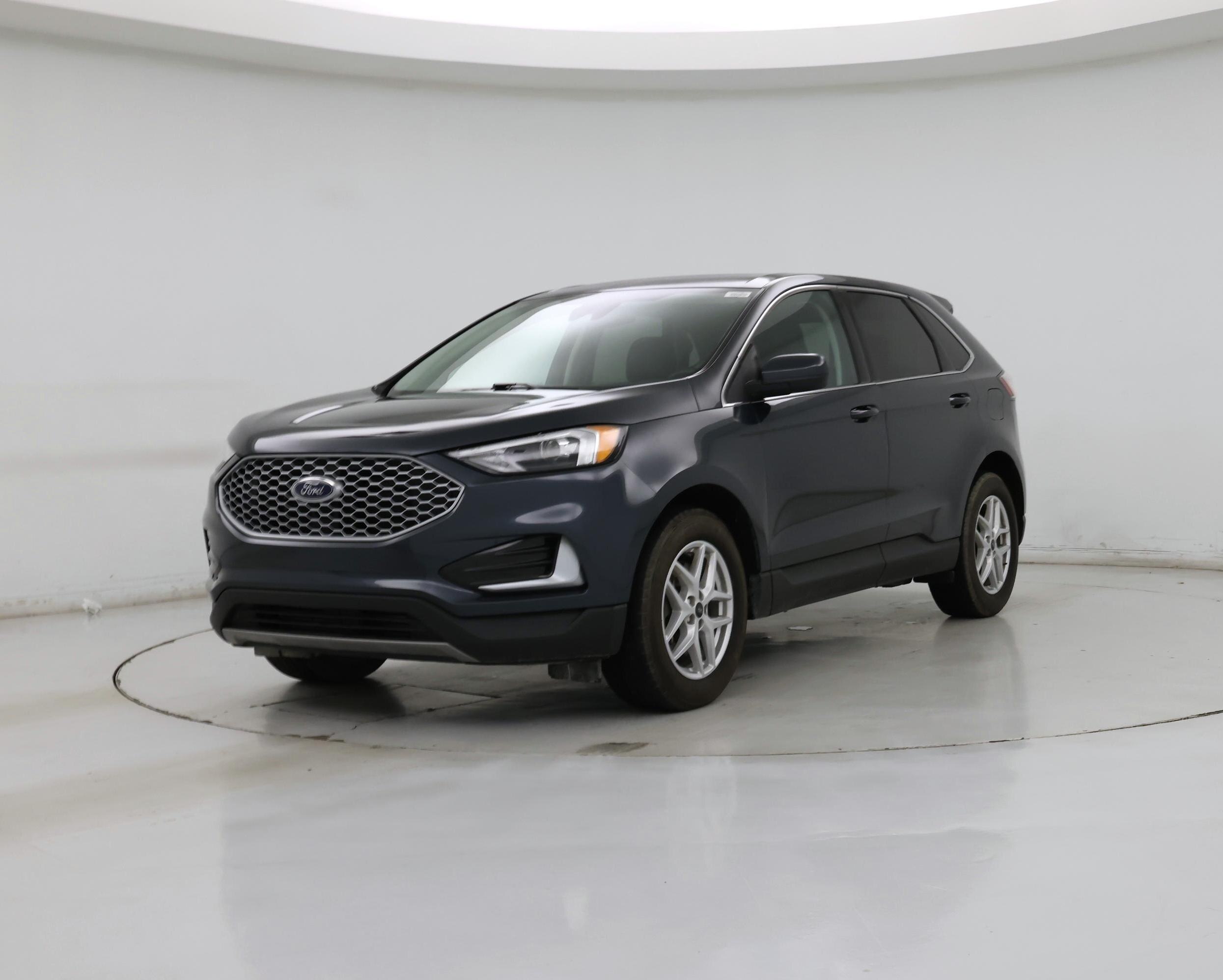 Thumbnail: 2023 Ford Edge - 4