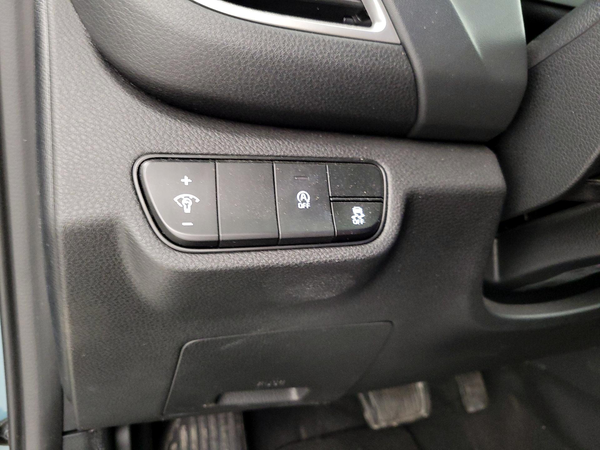 Thumbnail: 2024 Kia Seltos - 13