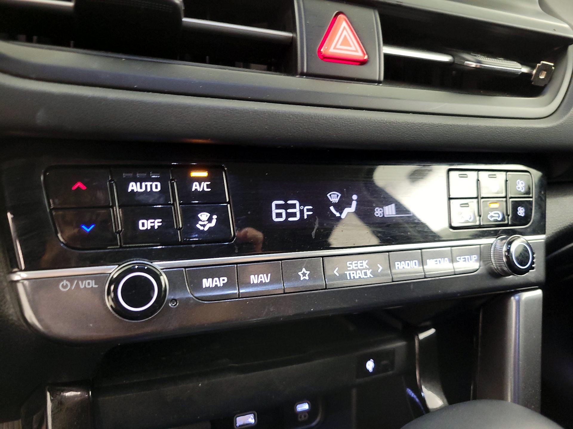 Thumbnail: 2024 Kia Seltos - 17