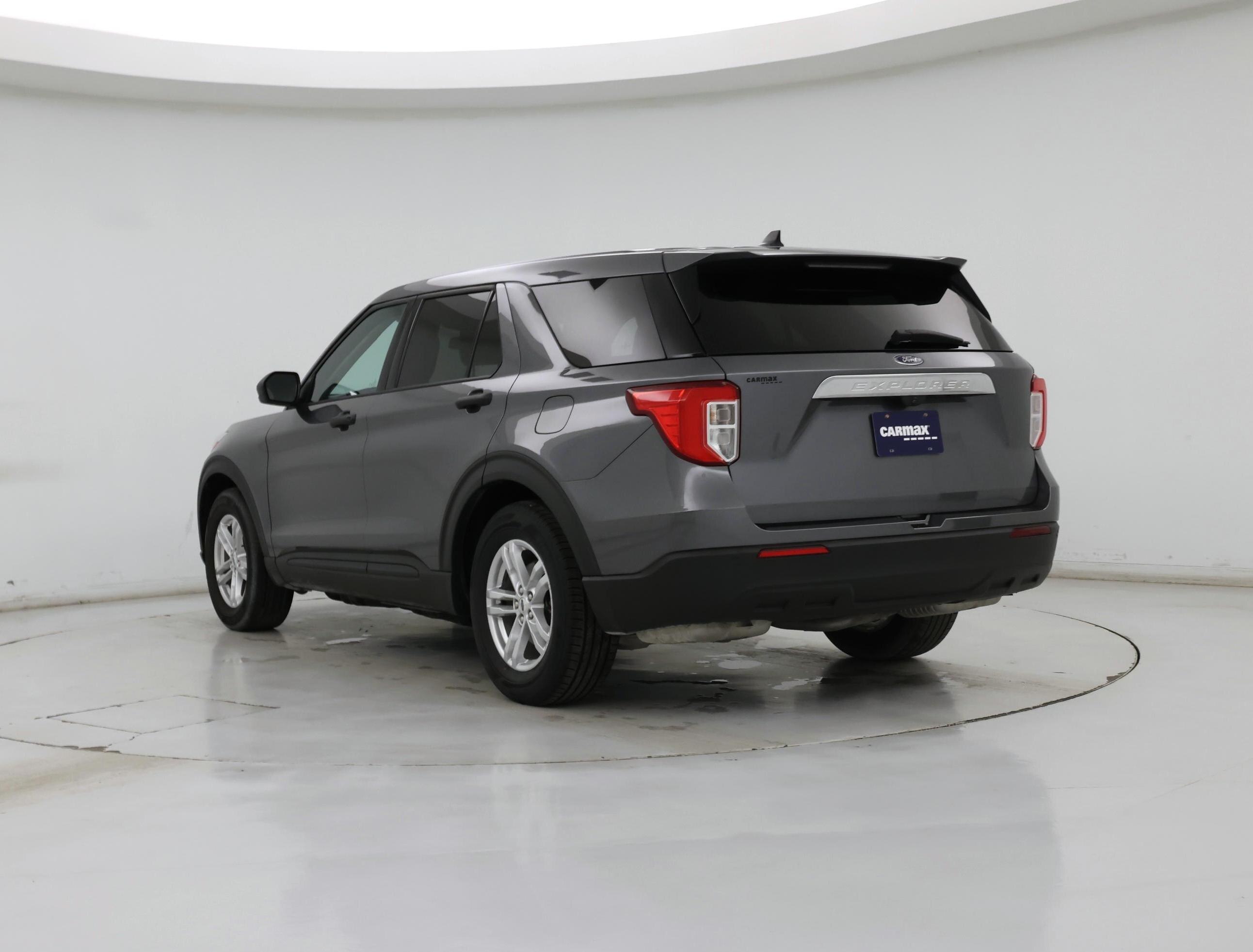 Thumbnail: 2022 Ford Explorer - 2