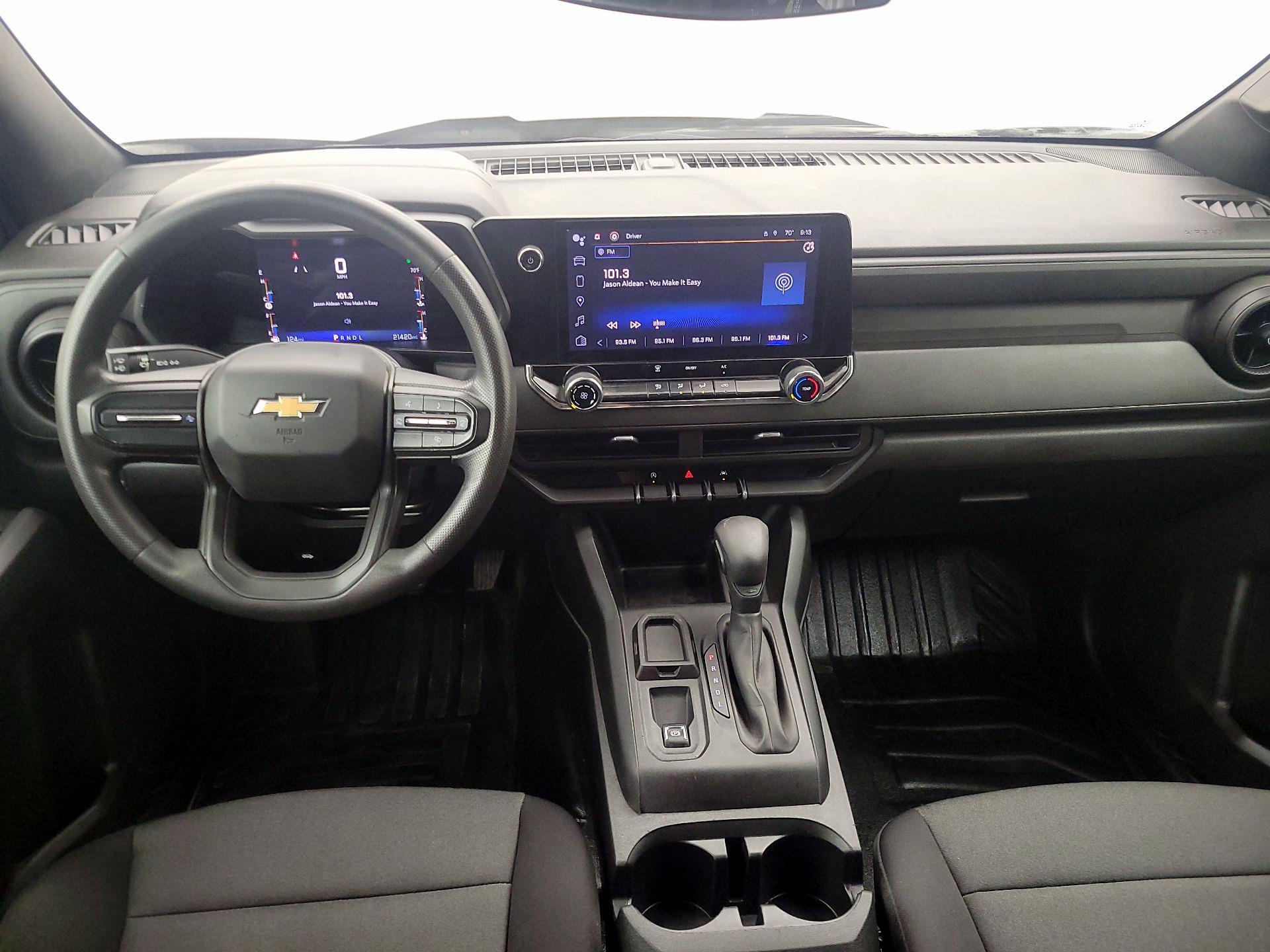 Thumbnail: 2023 Chevrolet Colorado - 9