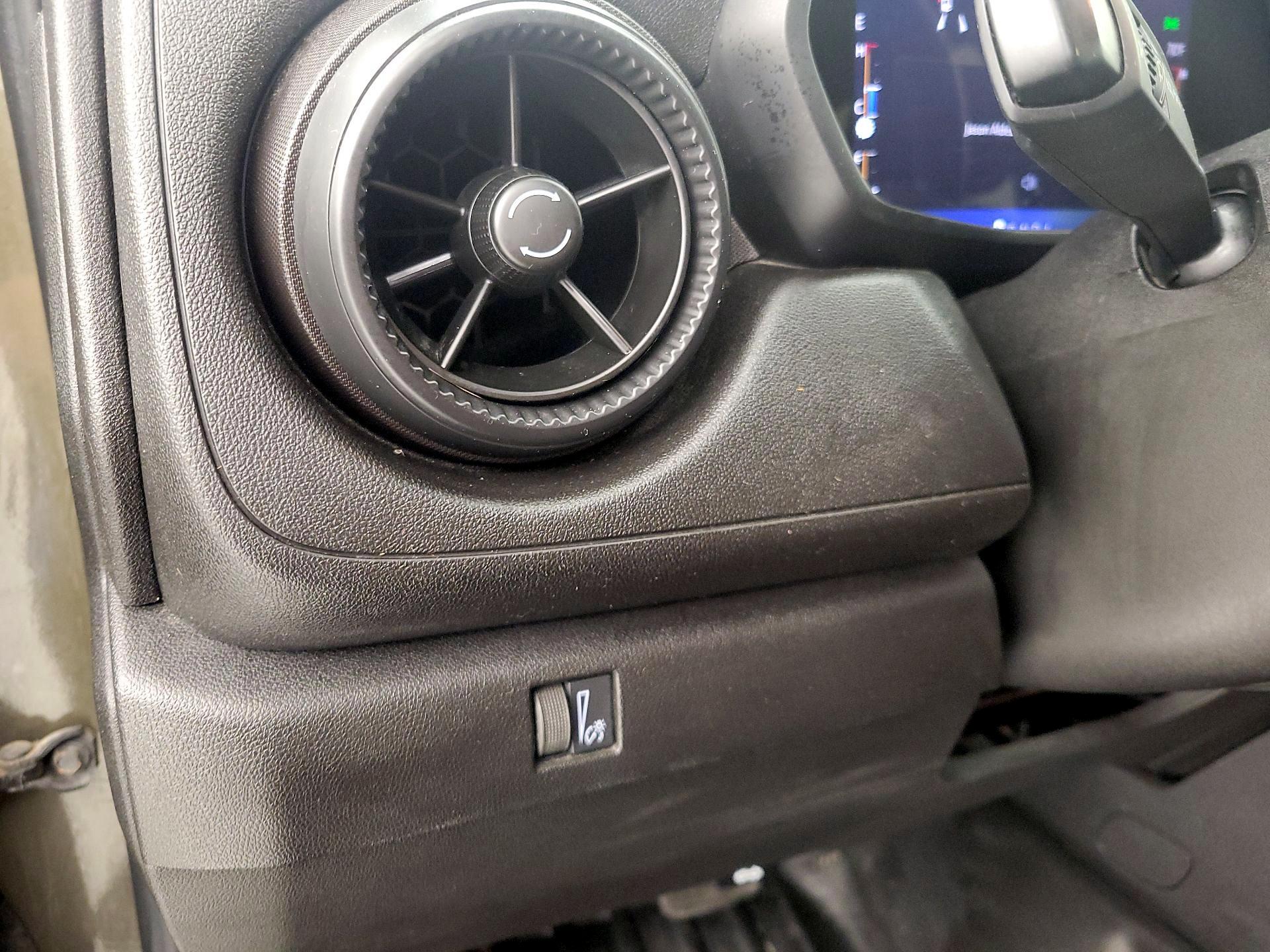 Thumbnail: 2023 Chevrolet Colorado - 13