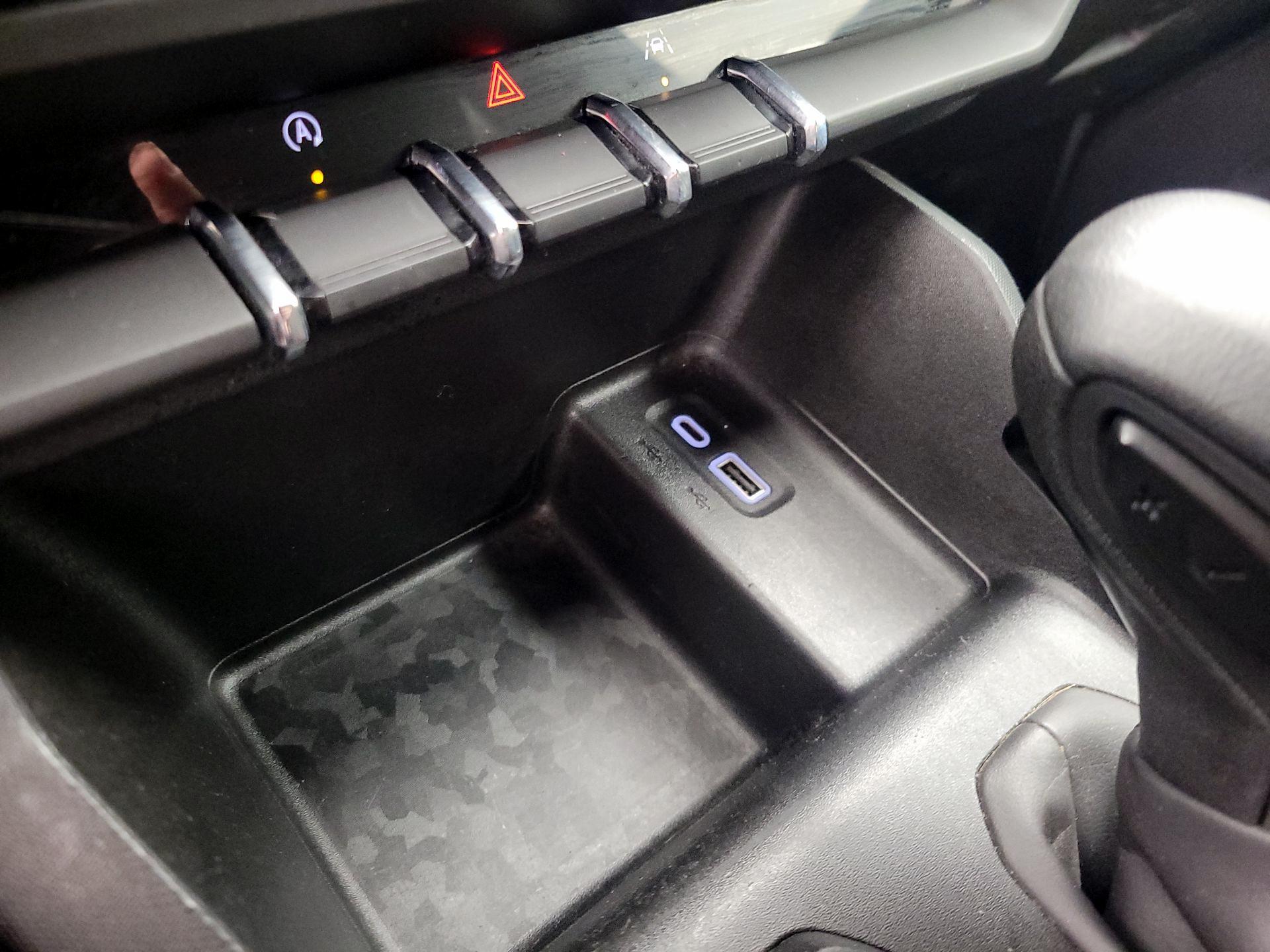 Thumbnail: 2023 Chevrolet Colorado - 18