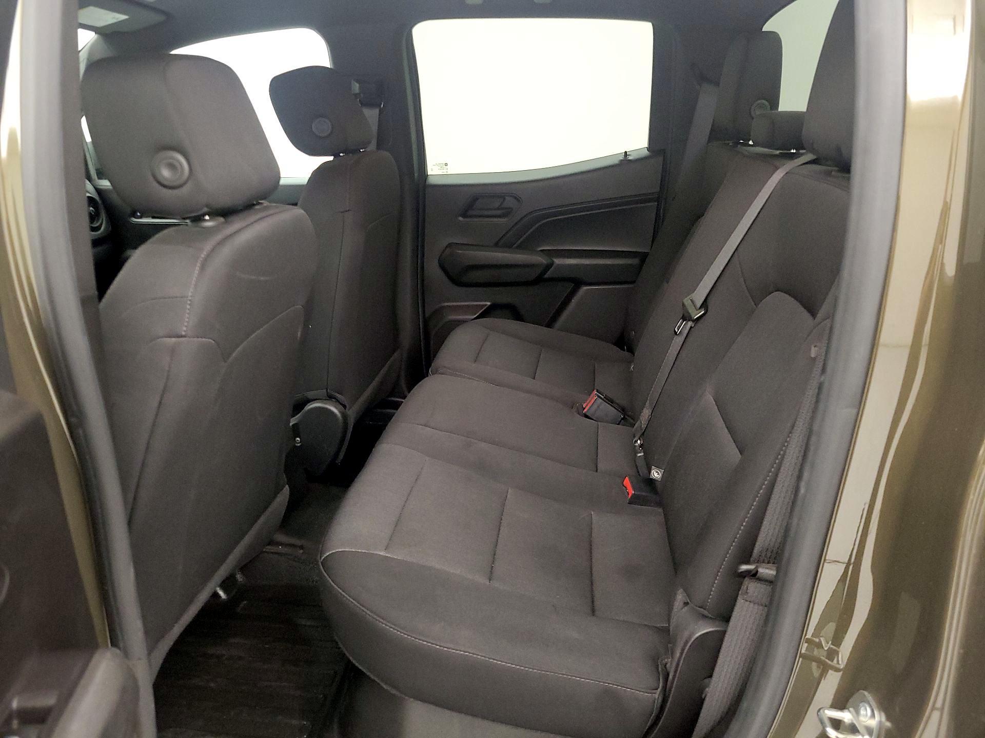 Thumbnail: 2023 Chevrolet Colorado - 19