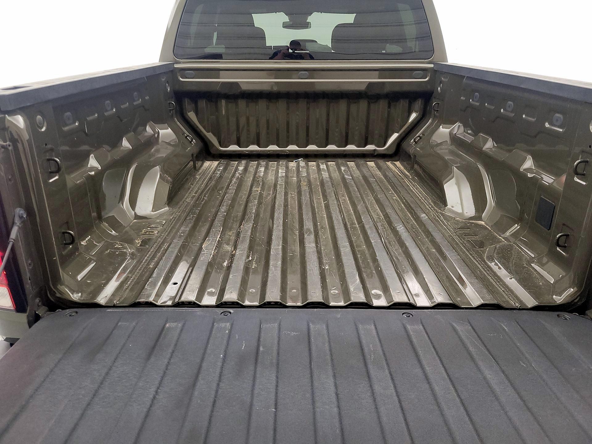 Thumbnail: 2023 Chevrolet Colorado - 20