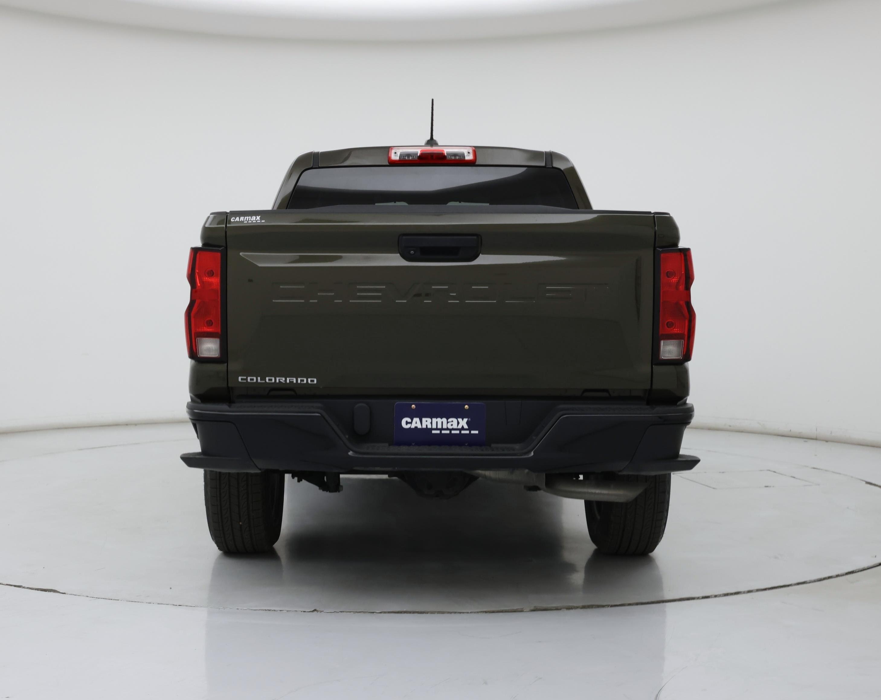 Thumbnail: 2023 Chevrolet Colorado - 6