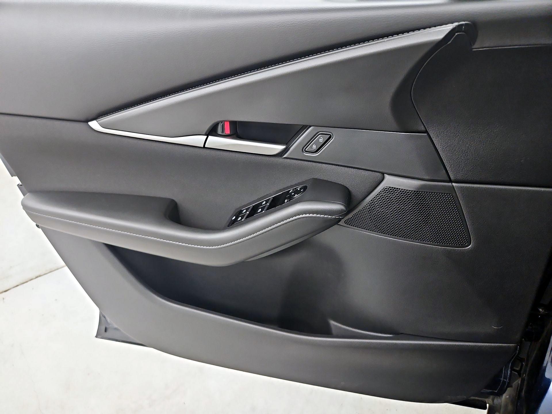 Thumbnail: 2022 Mazda CX-30 - 12