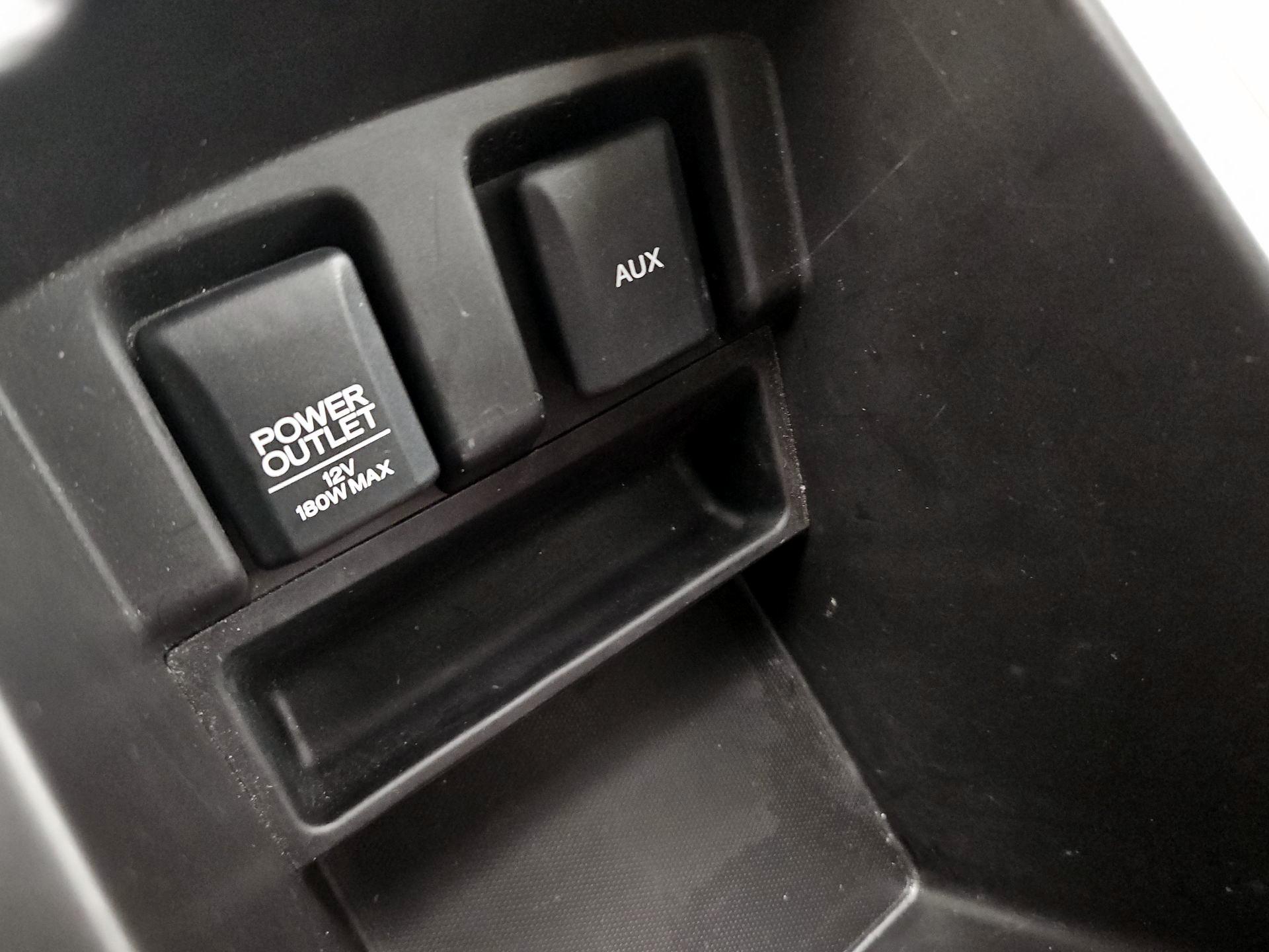 Thumbnail: 2015 Acura TLX - 19