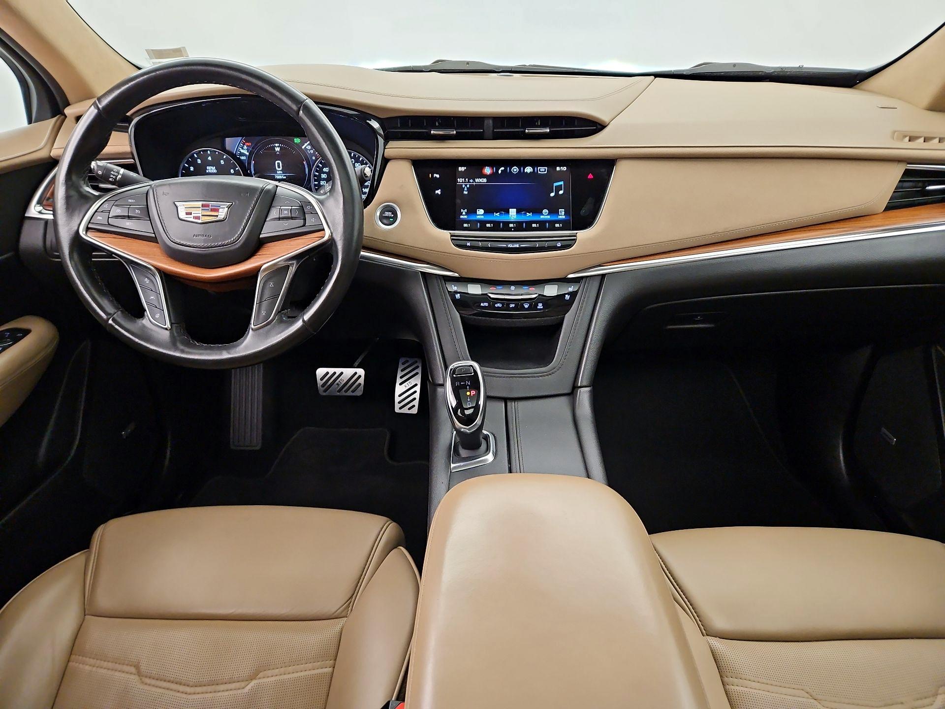 Thumbnail: 2018 Cadillac XT5 - 9