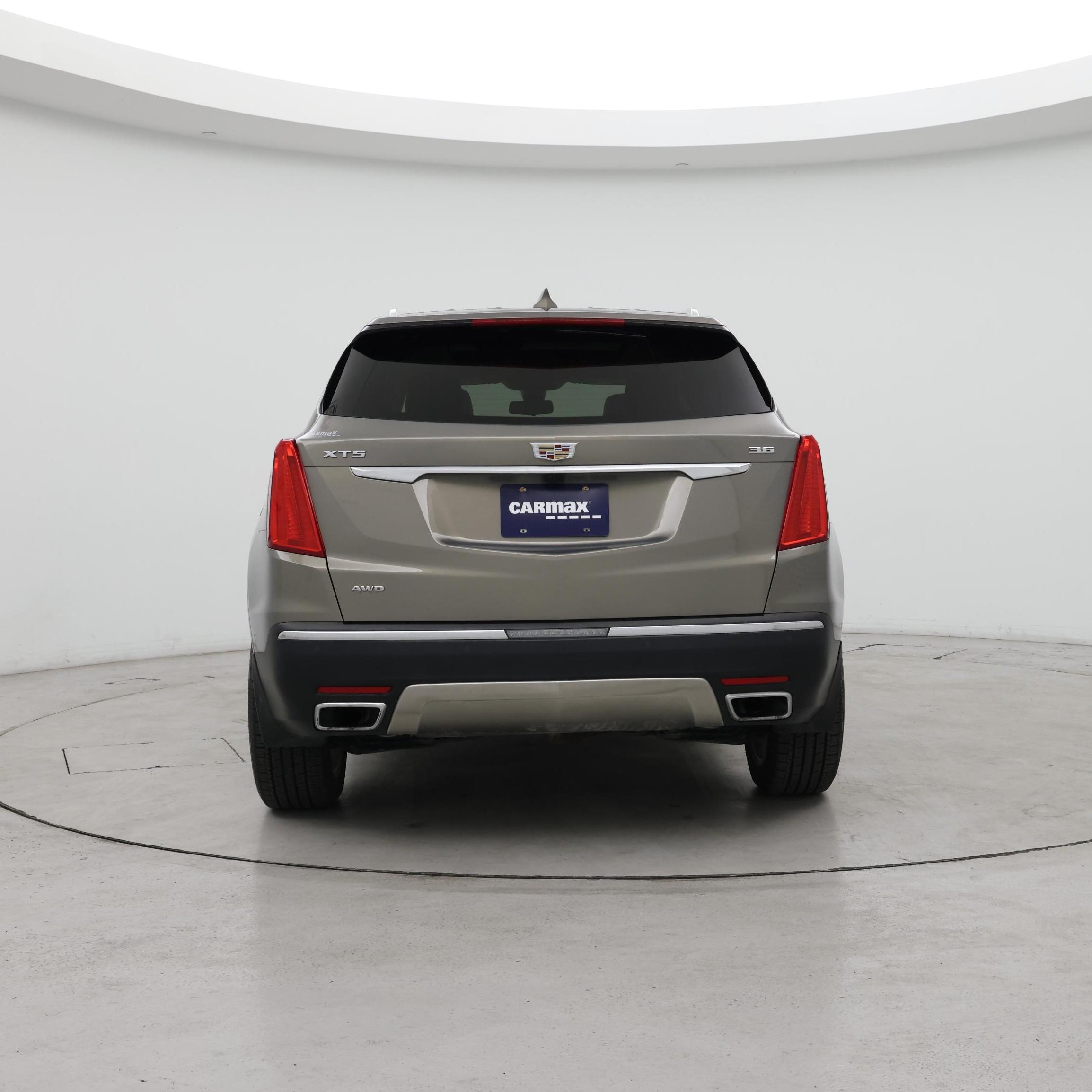 Thumbnail: 2018 Cadillac XT5 - 6