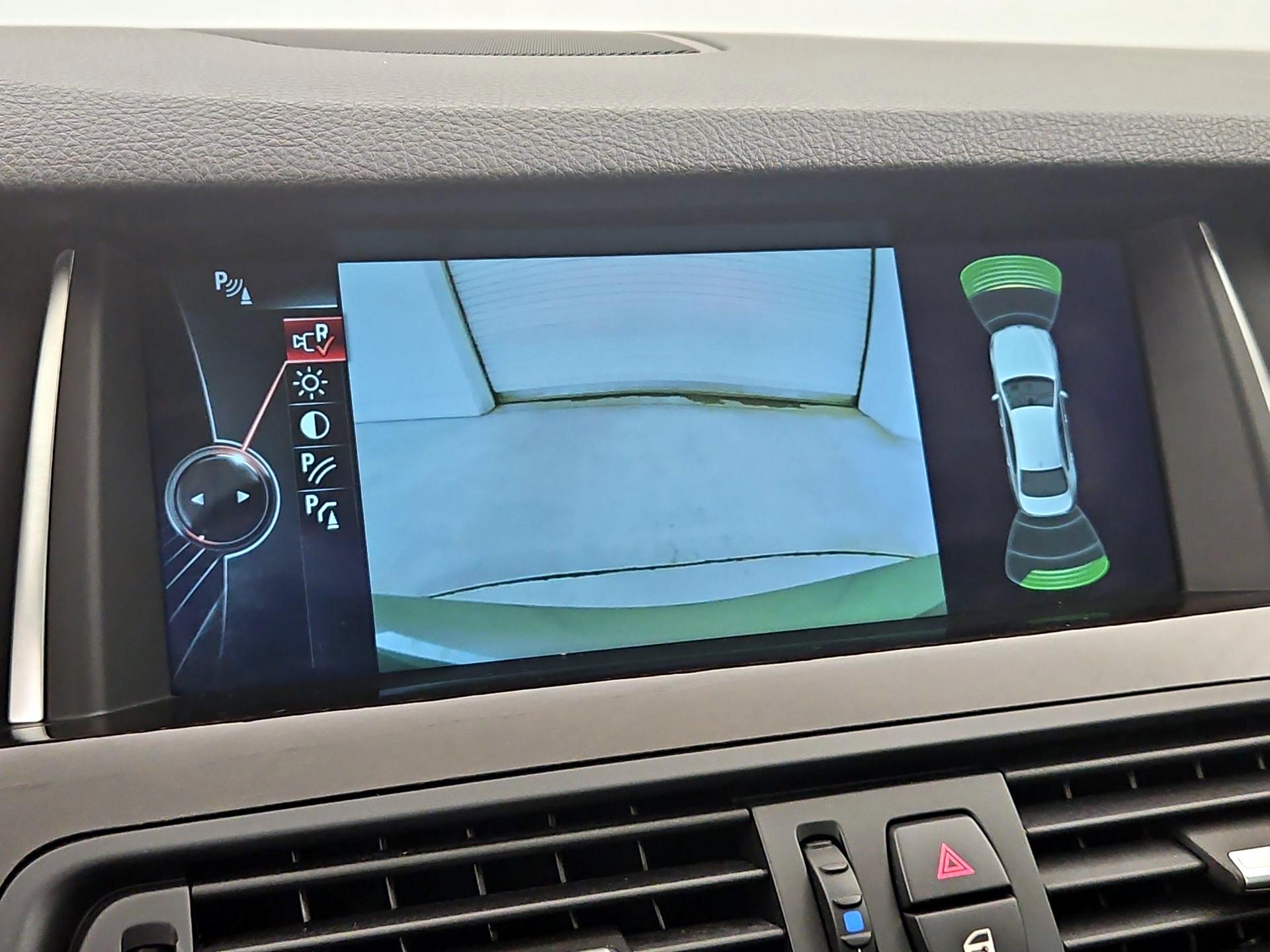 Thumbnail: 2014 BMW 5 Series - 15