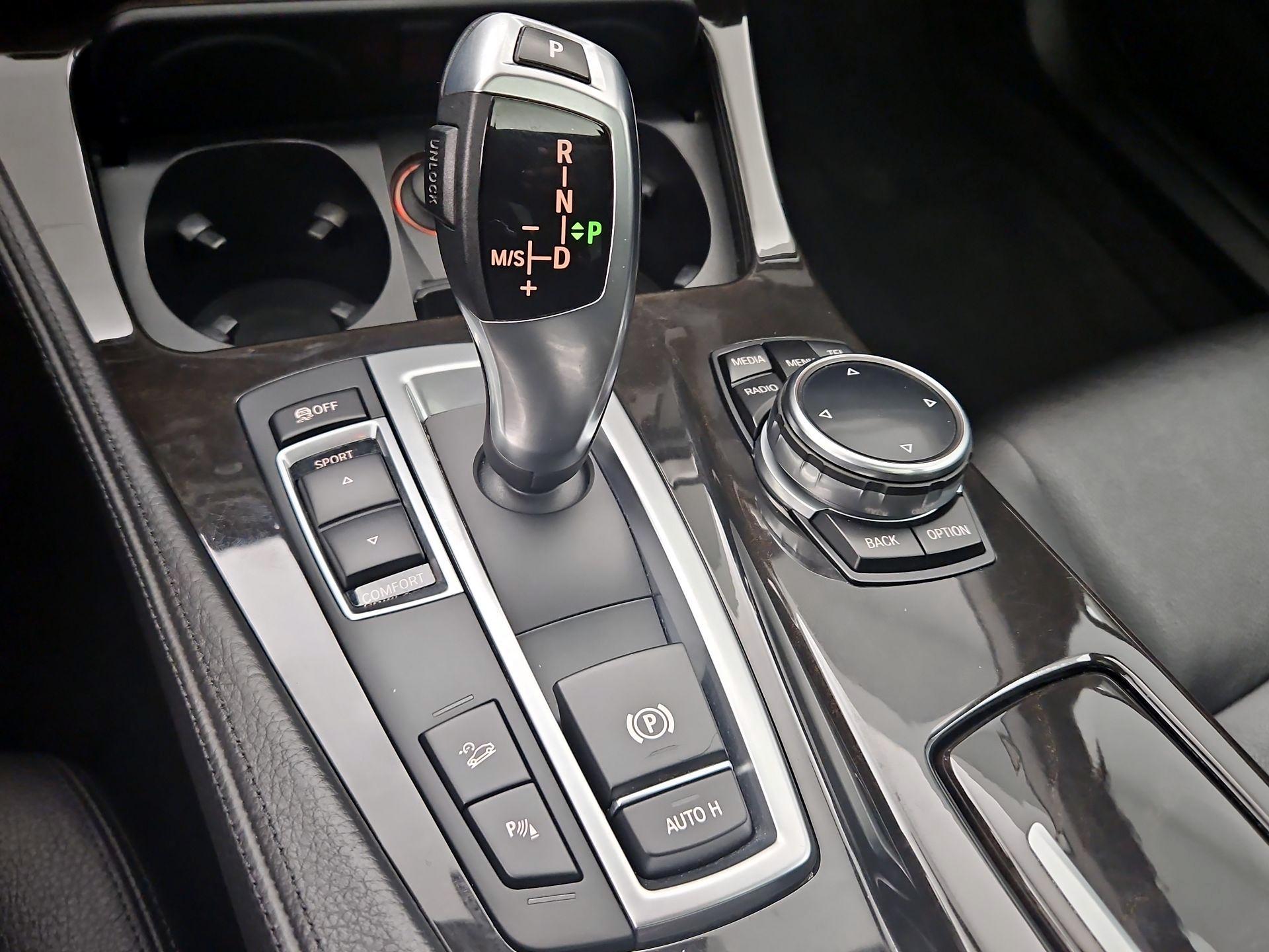 Thumbnail: 2014 BMW 5 Series - 18