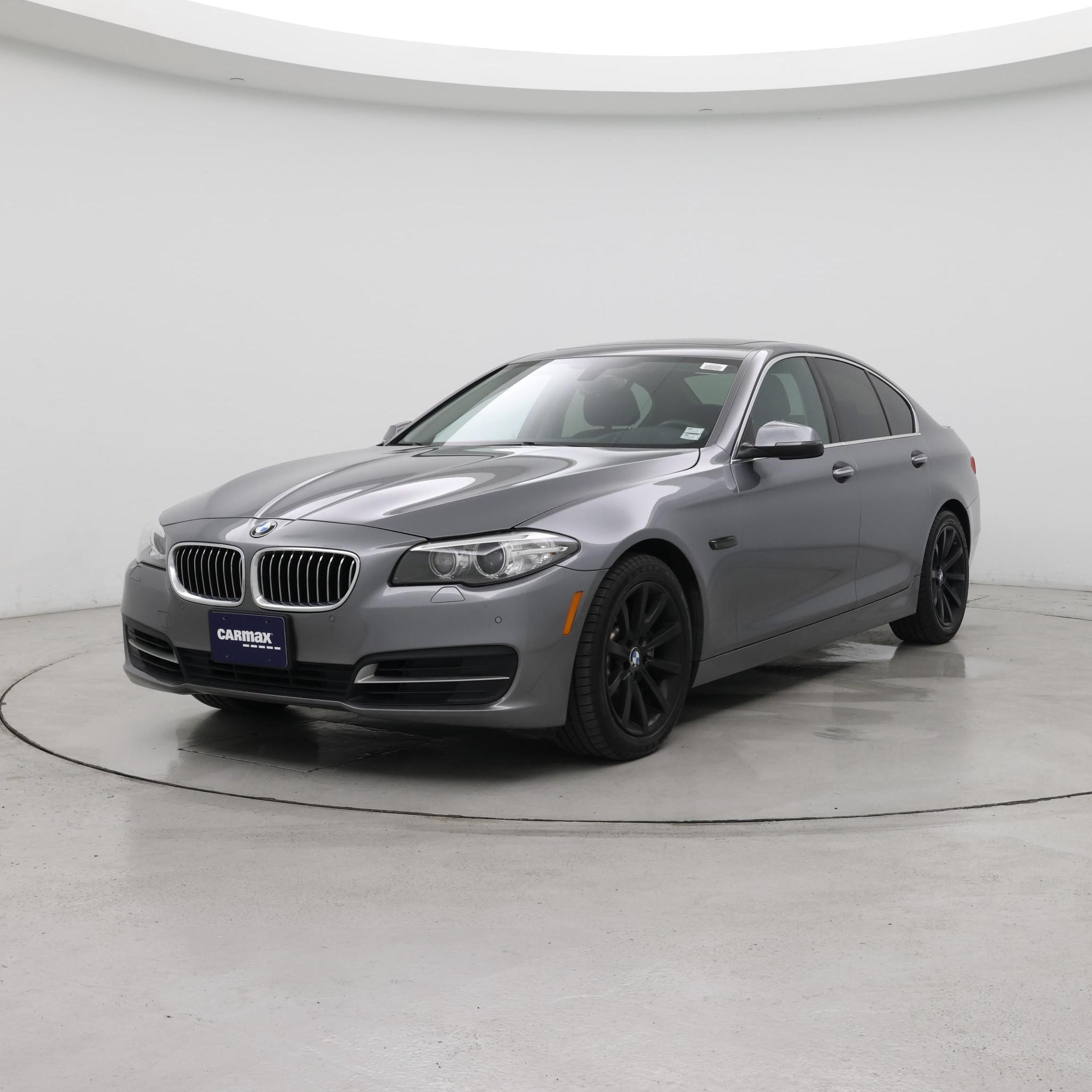 Thumbnail: 2014 BMW 5 Series - 4