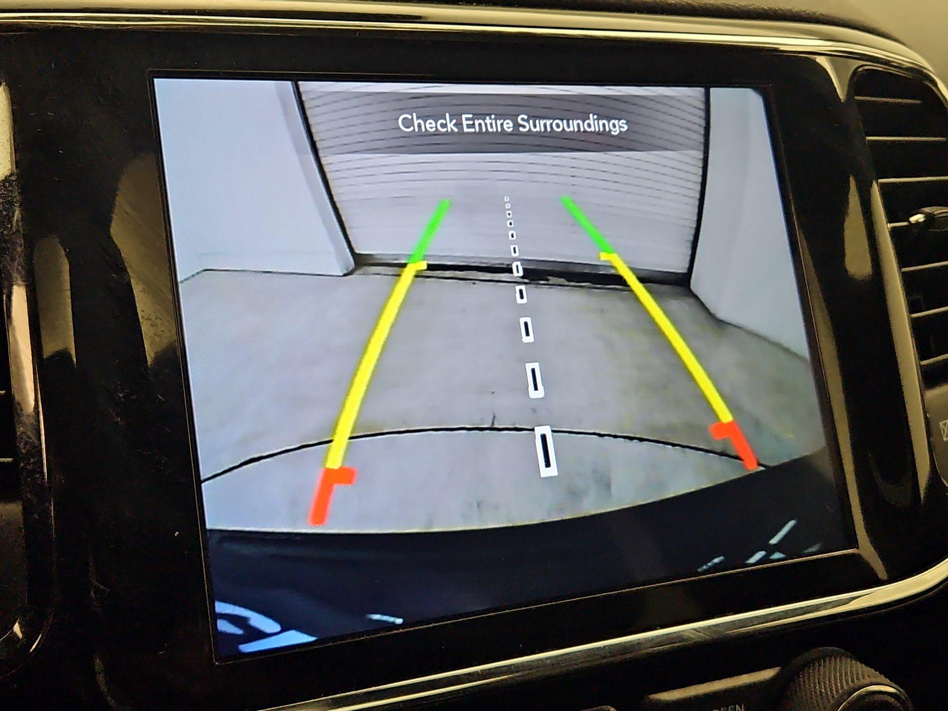 Thumbnail: 2020 Jeep Grand Cherokee - 15