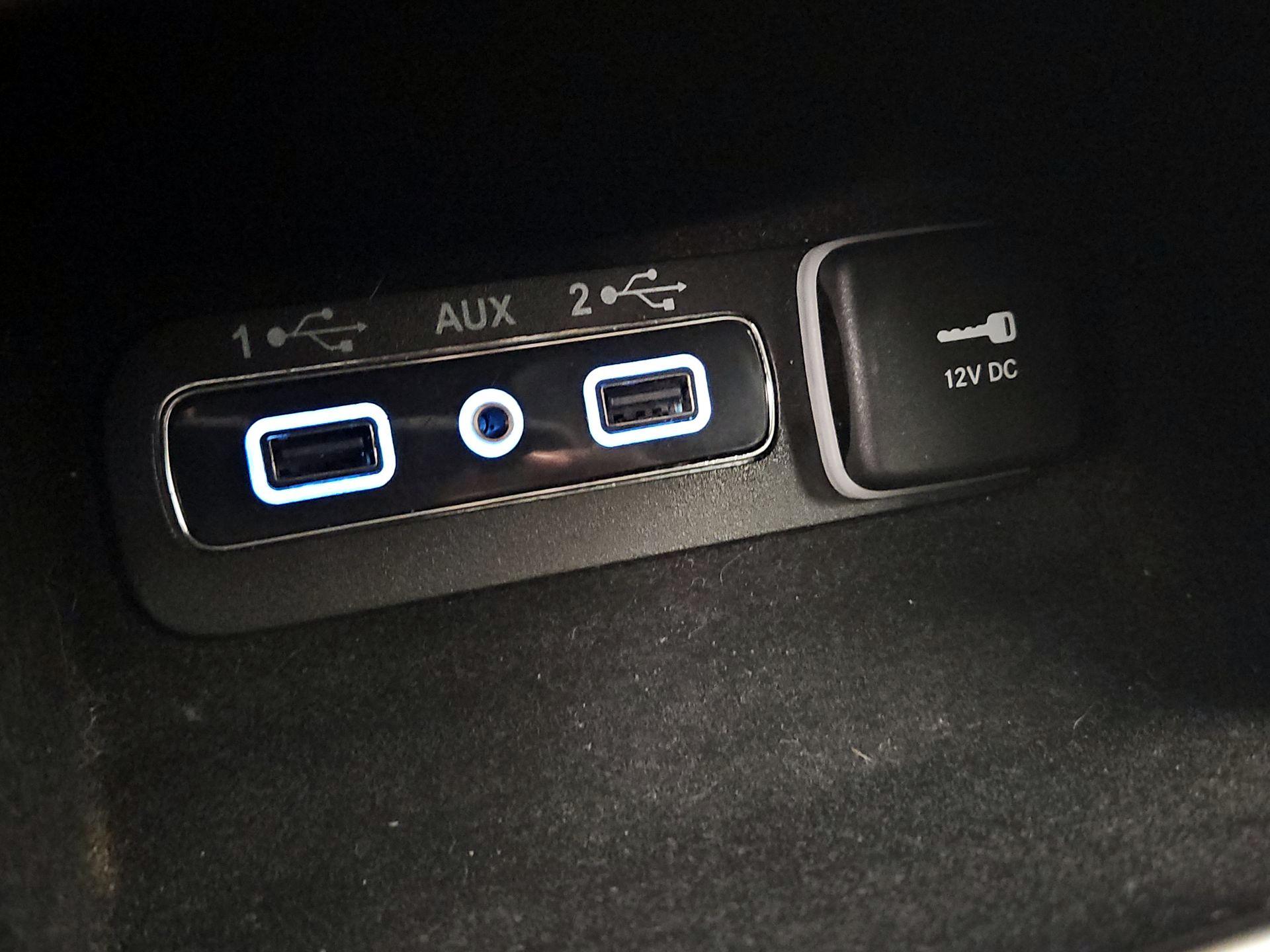 Thumbnail: 2020 Jeep Grand Cherokee - 19