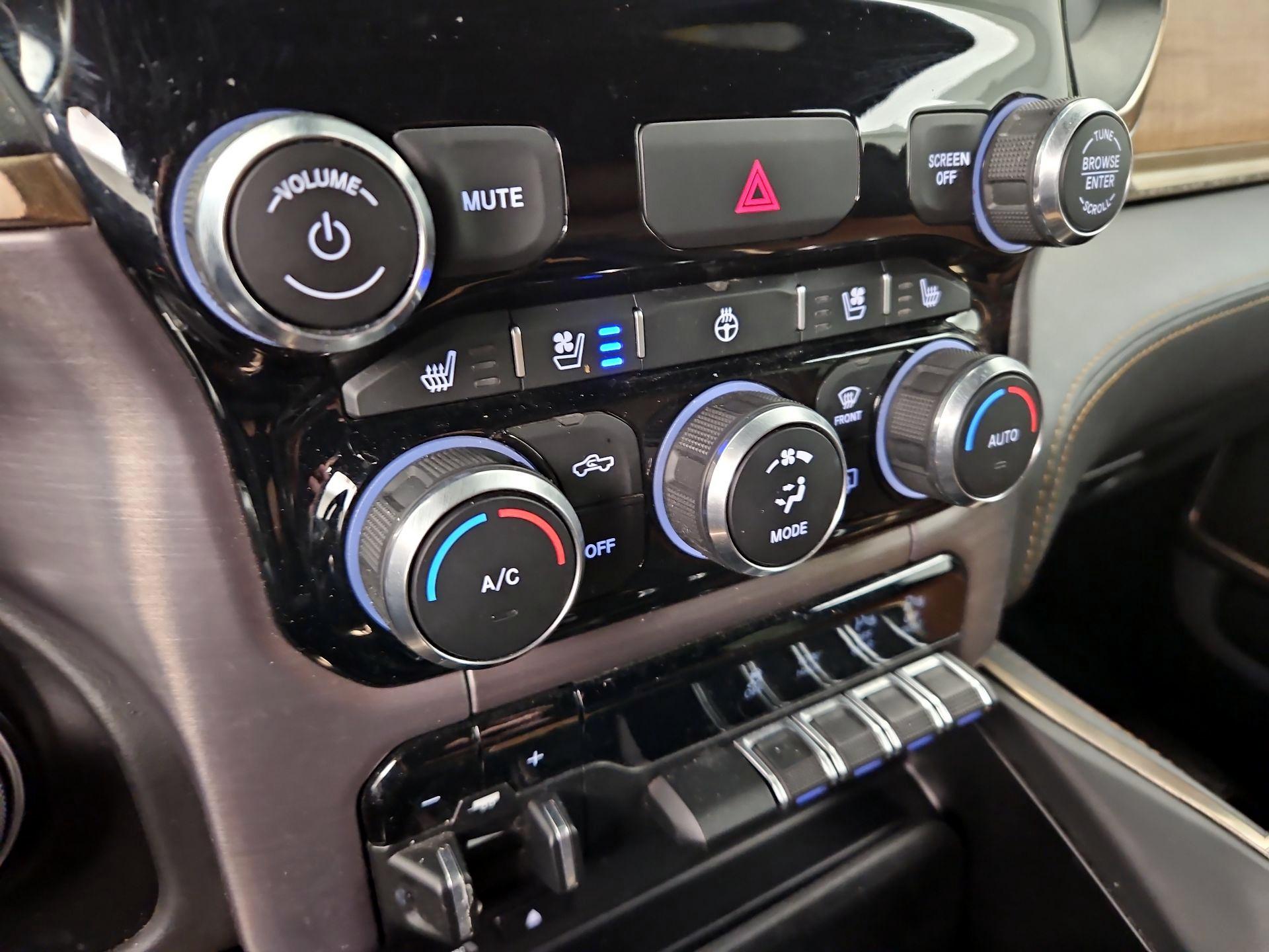 Thumbnail: 2019 RAM 1500 - 16