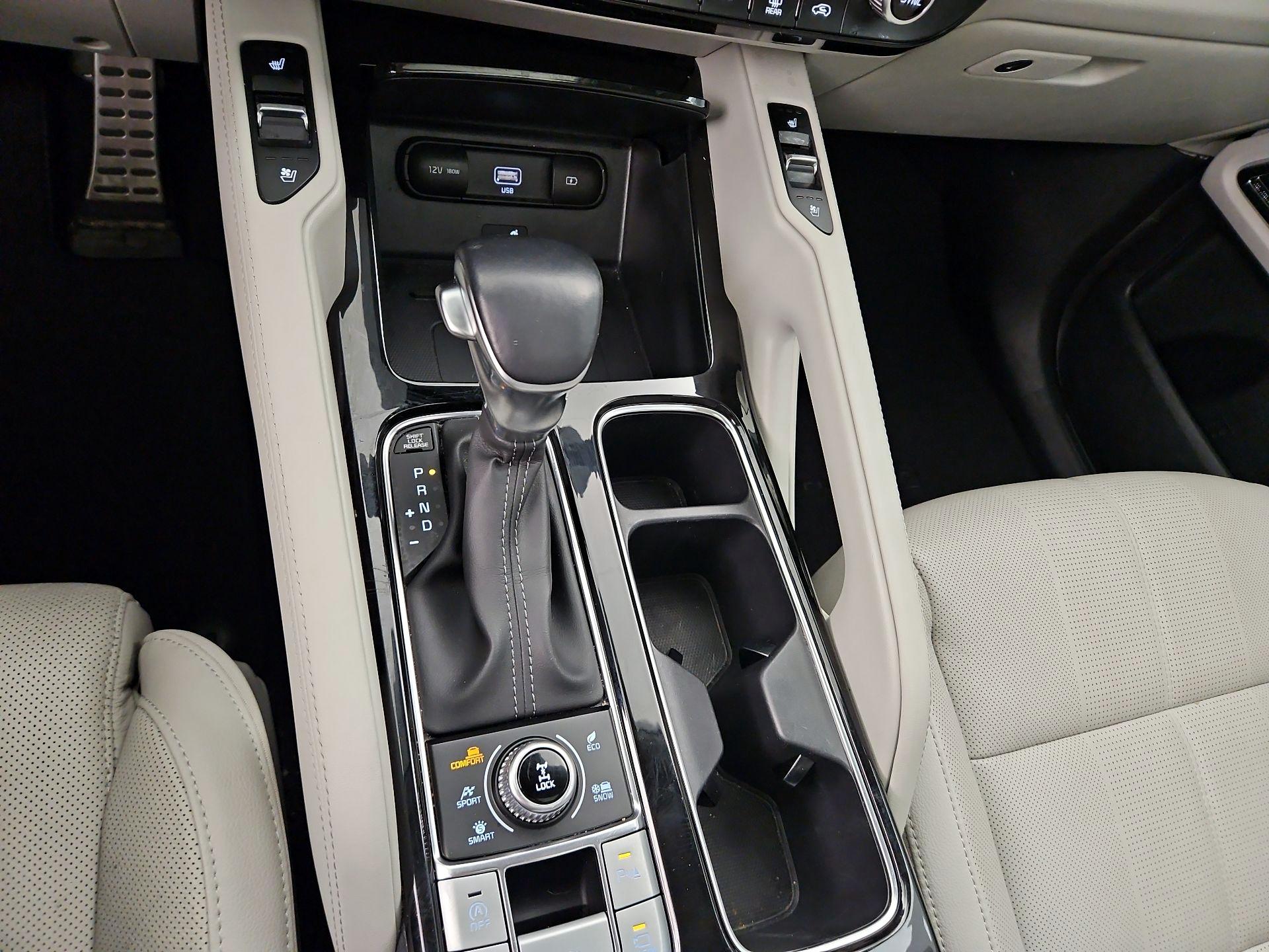 Thumbnail: 2022 Kia Telluride - 18