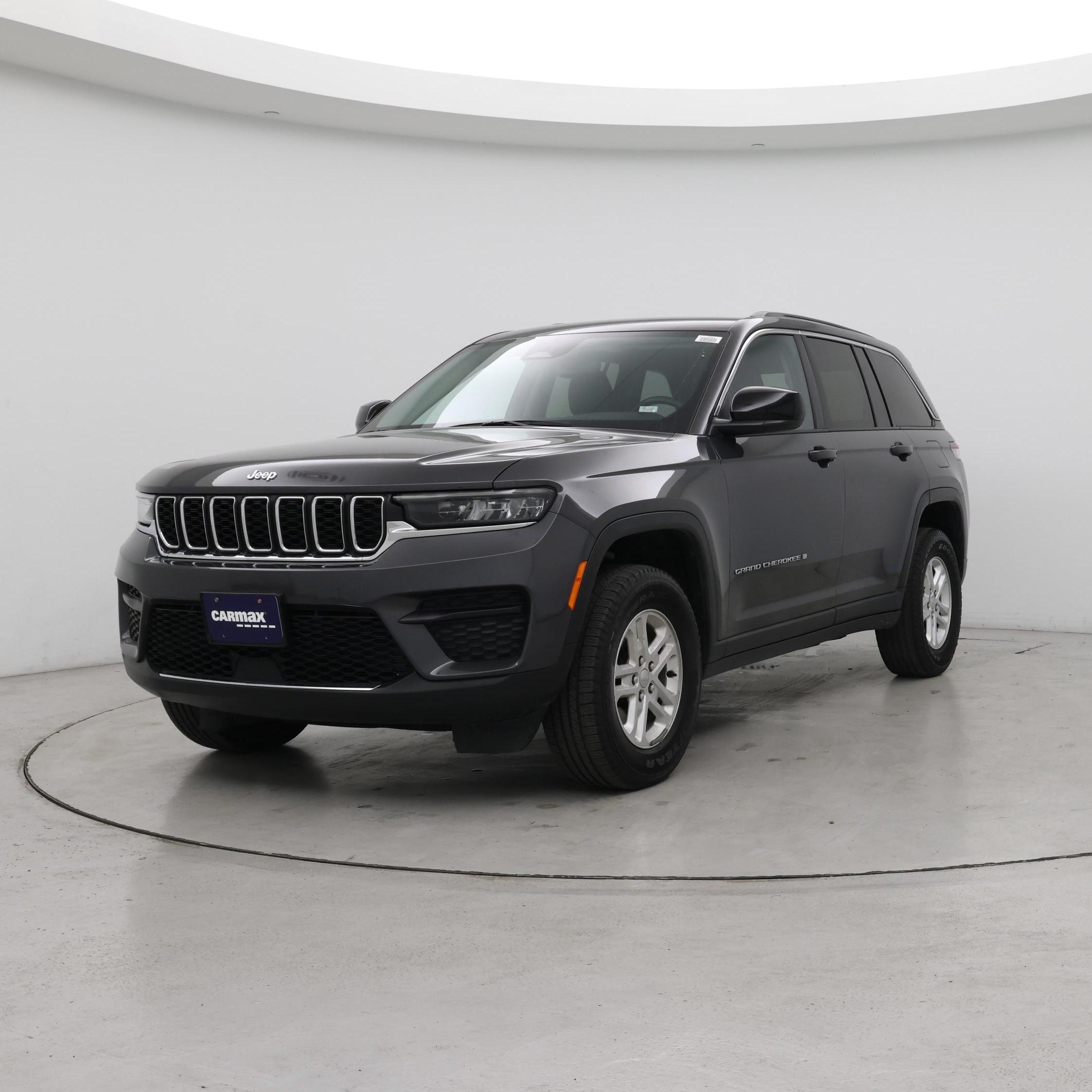 Thumbnail: 2023 Jeep Grand Cherokee - 4