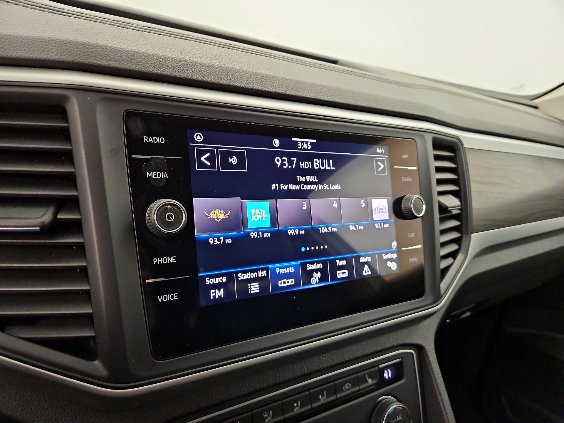 Thumbnail: 2021 Volkswagen Atlas - 15