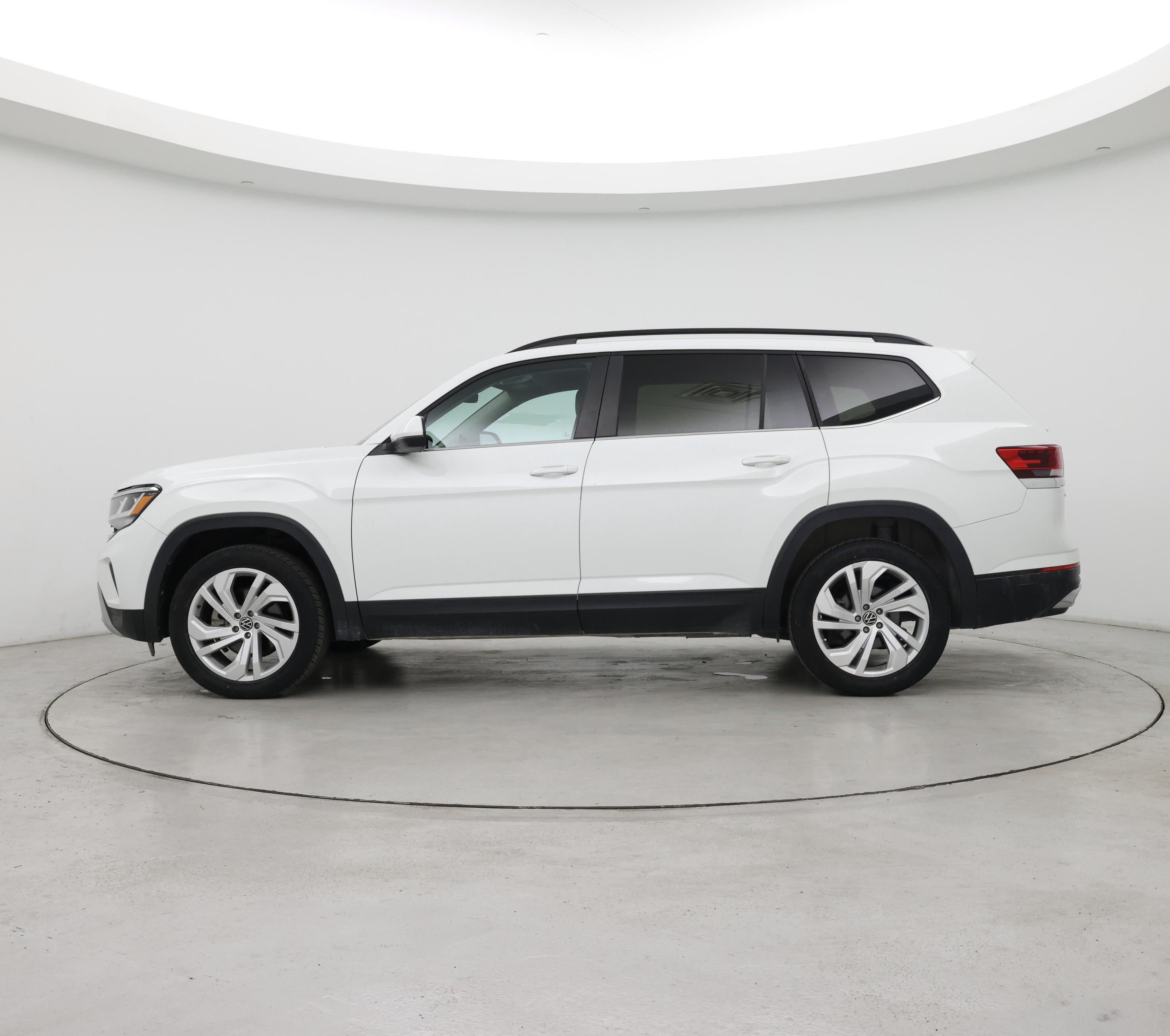 Thumbnail: 2021 Volkswagen Atlas - 3