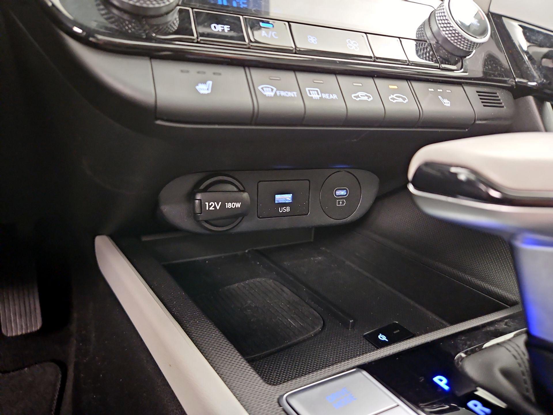 Thumbnail: 2025 Hyundai Elantra - 19