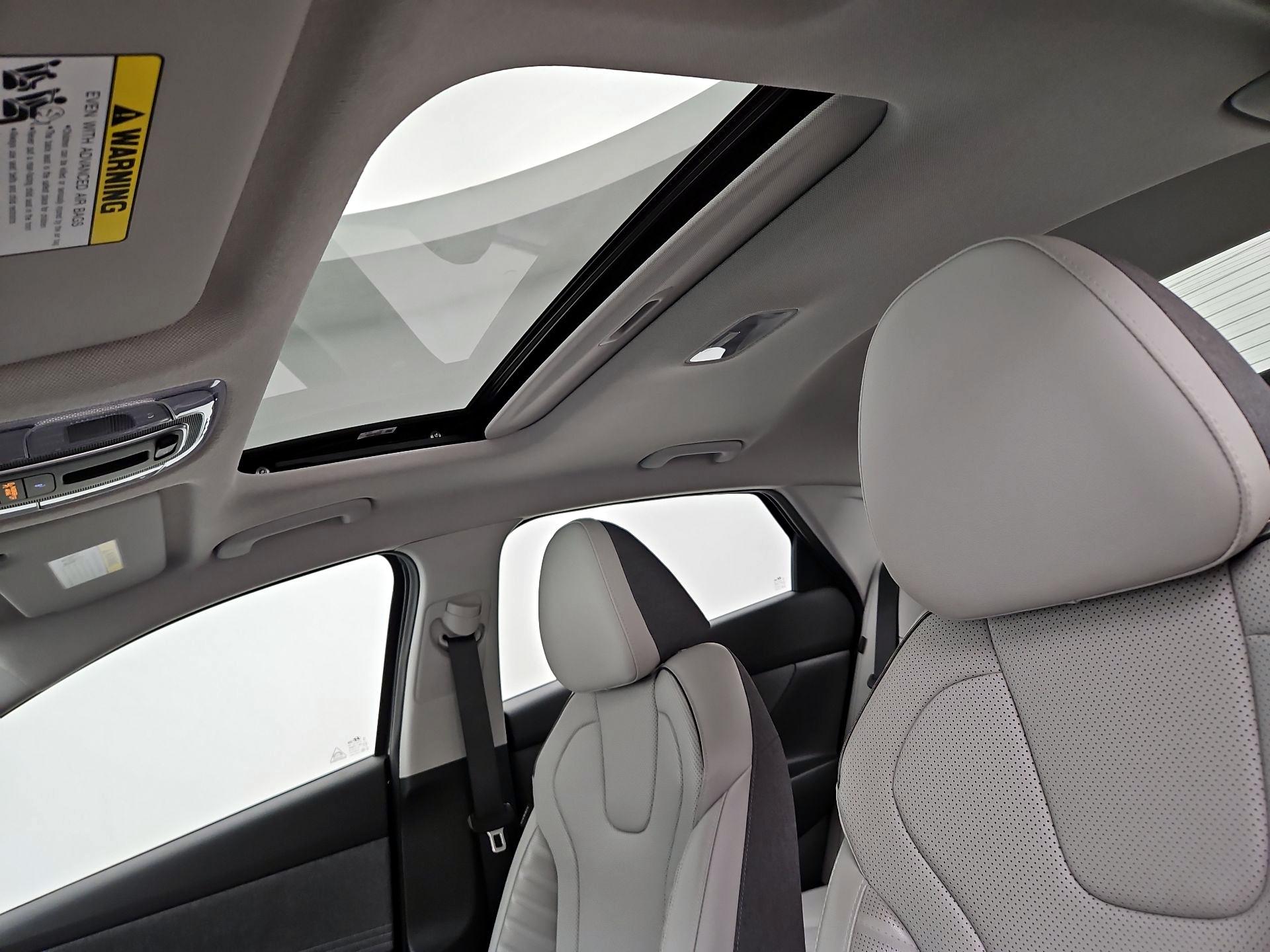 Thumbnail: 2025 Hyundai Elantra - 20