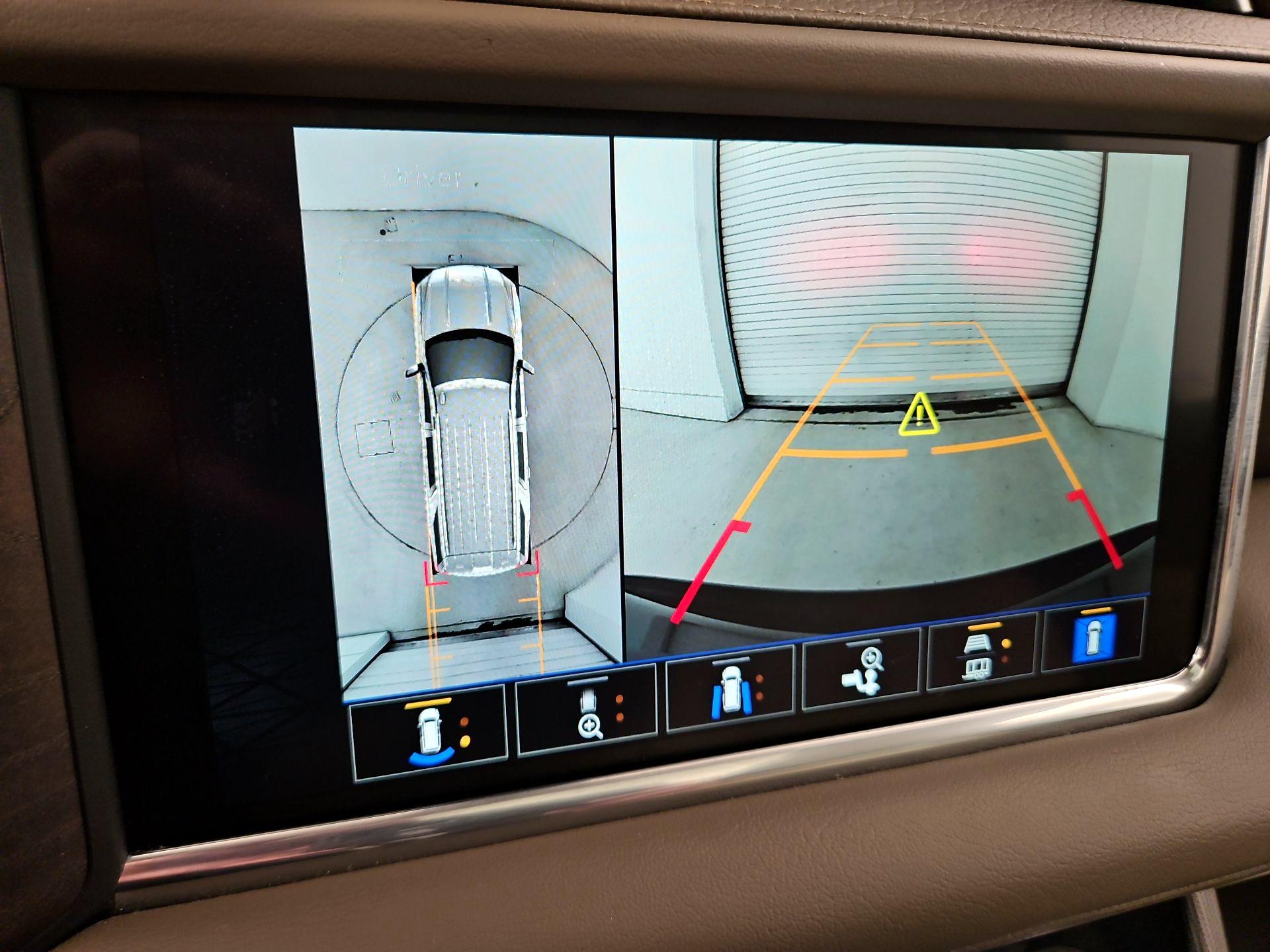 Thumbnail: 2022 GMC Yukon - 15