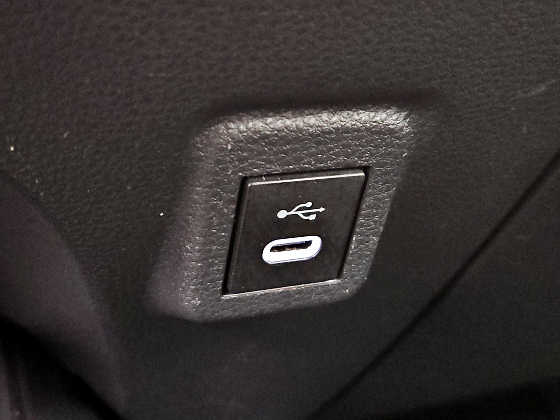 Thumbnail: 2024 Toyota Corolla - 18