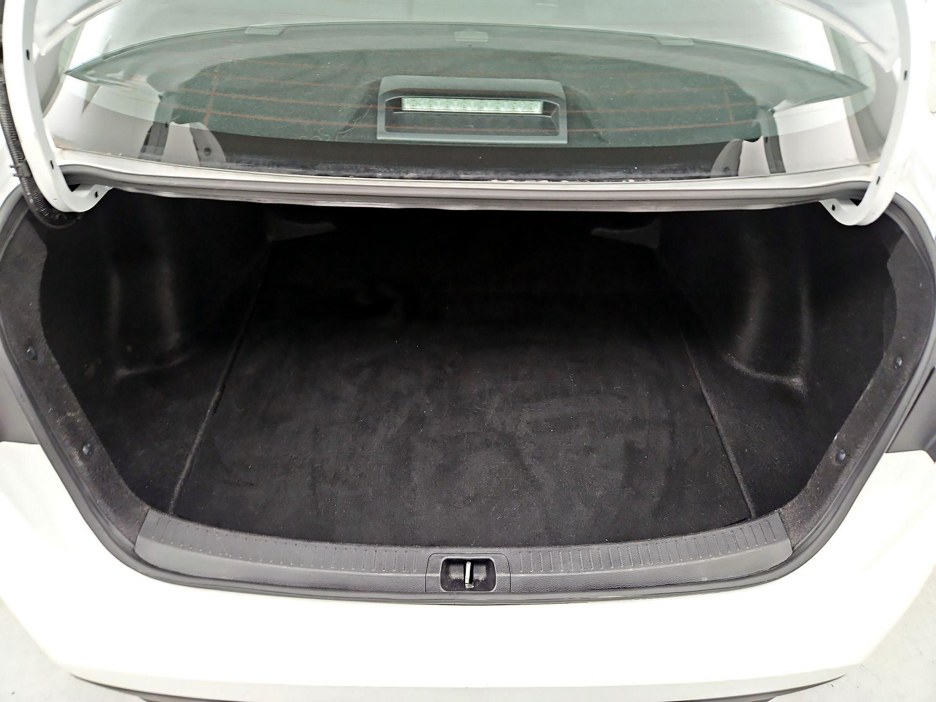 Thumbnail: 2024 Toyota Corolla - 20