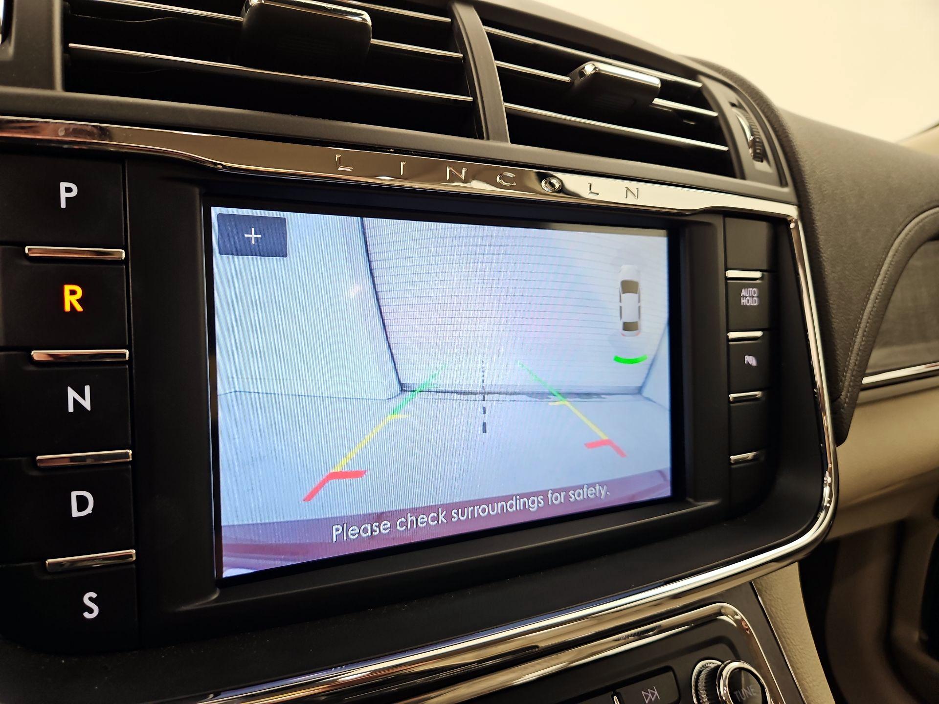 Thumbnail: 2020 Lincoln Continental - 15