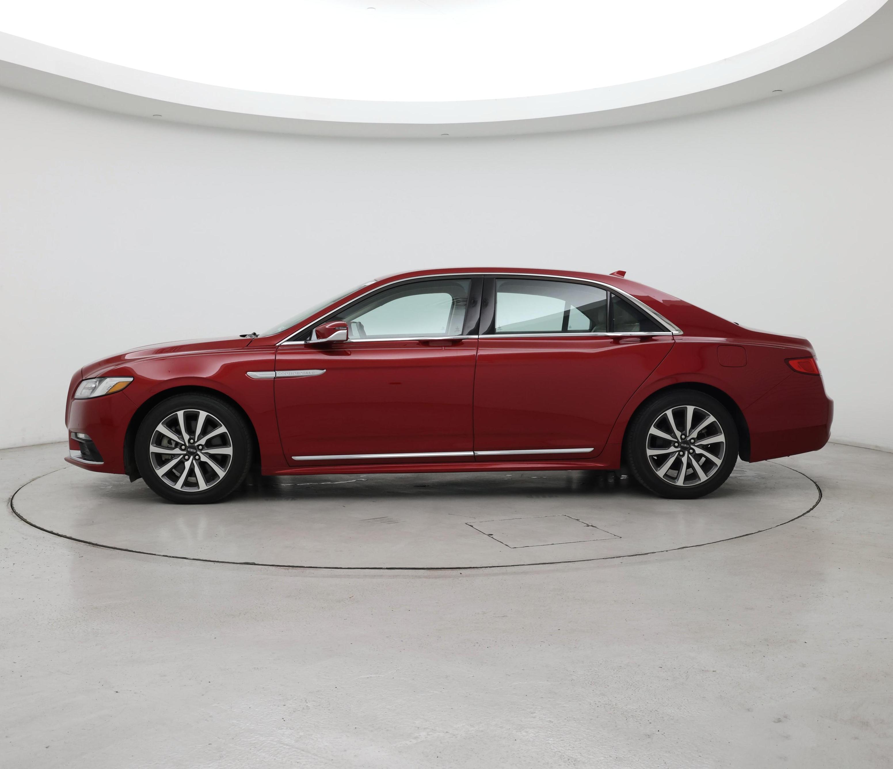 Thumbnail: 2020 Lincoln Continental - 3