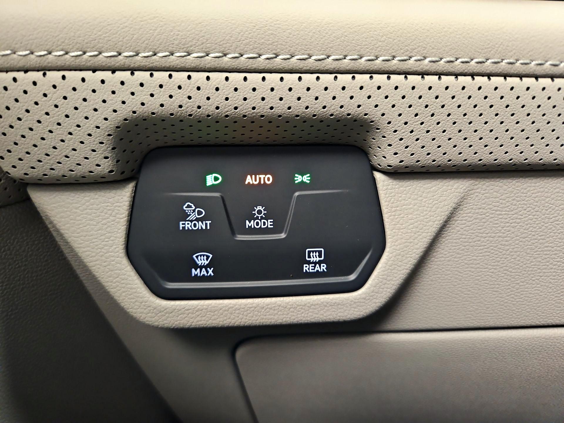 Thumbnail: 2025 Volkswagen Atlas - 13