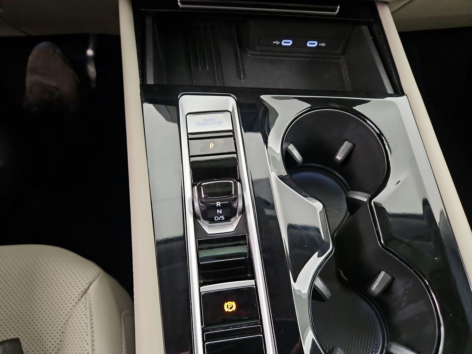 Thumbnail: 2025 Volkswagen Atlas - 17