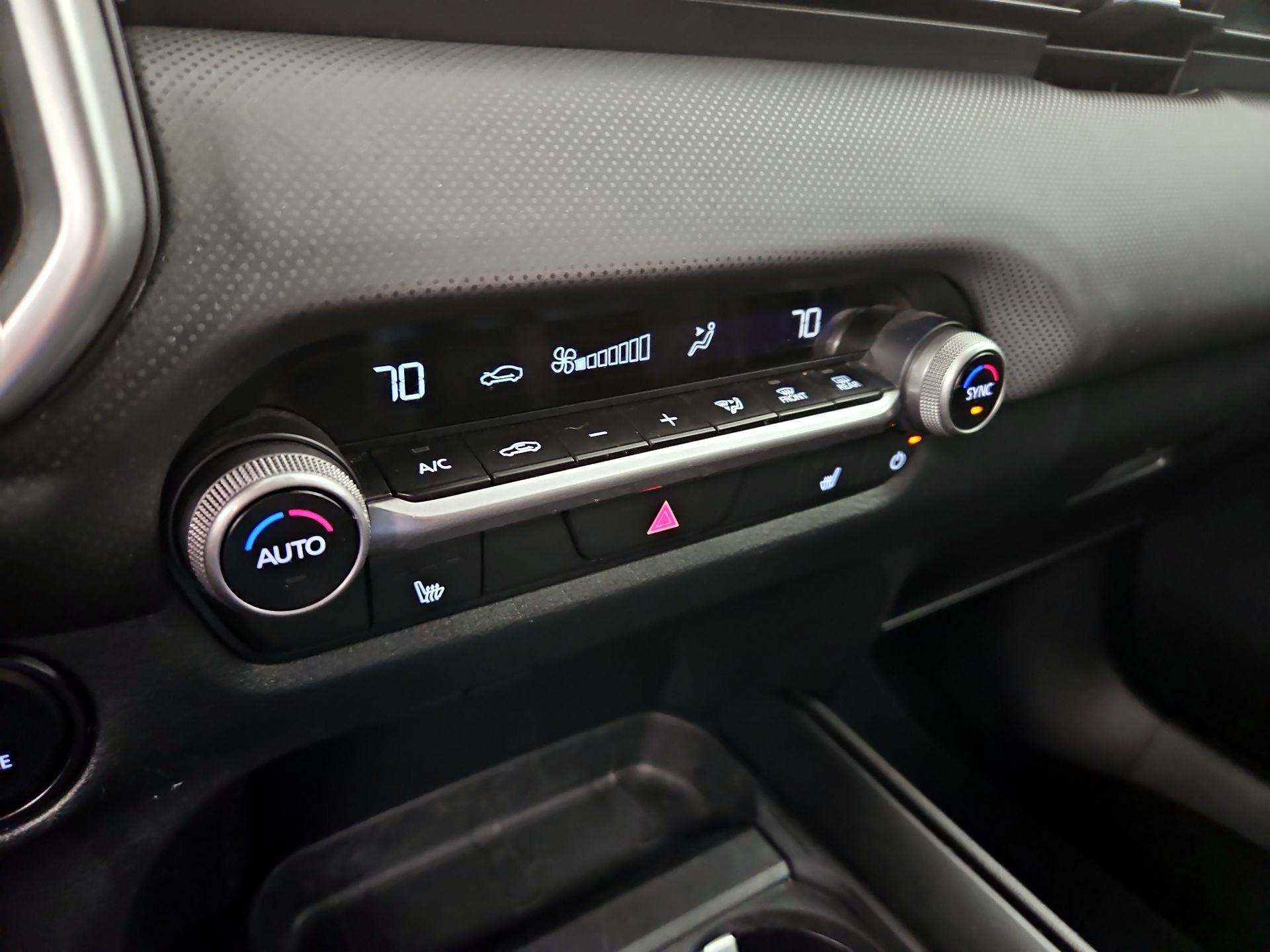 Thumbnail: 2025 Mazda CX-50 - 17