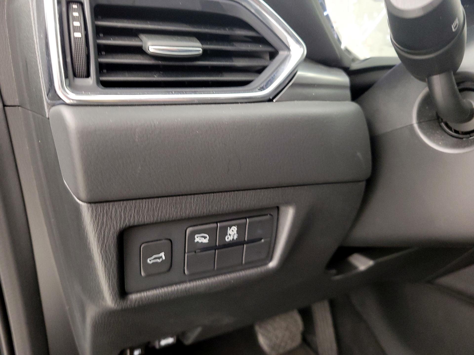 Thumbnail: 2025 Mazda CX-5 - 13