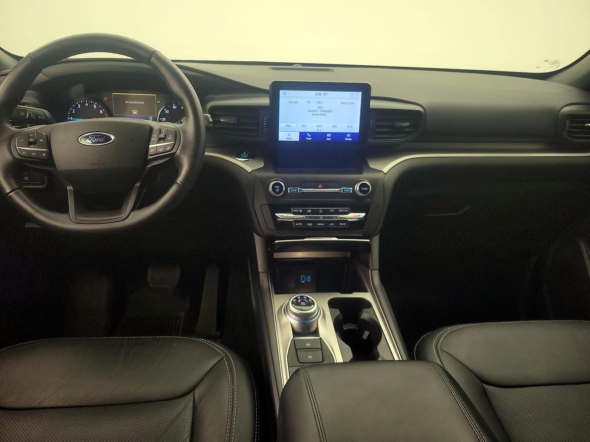 Thumbnail: 2020 Ford Explorer - 9