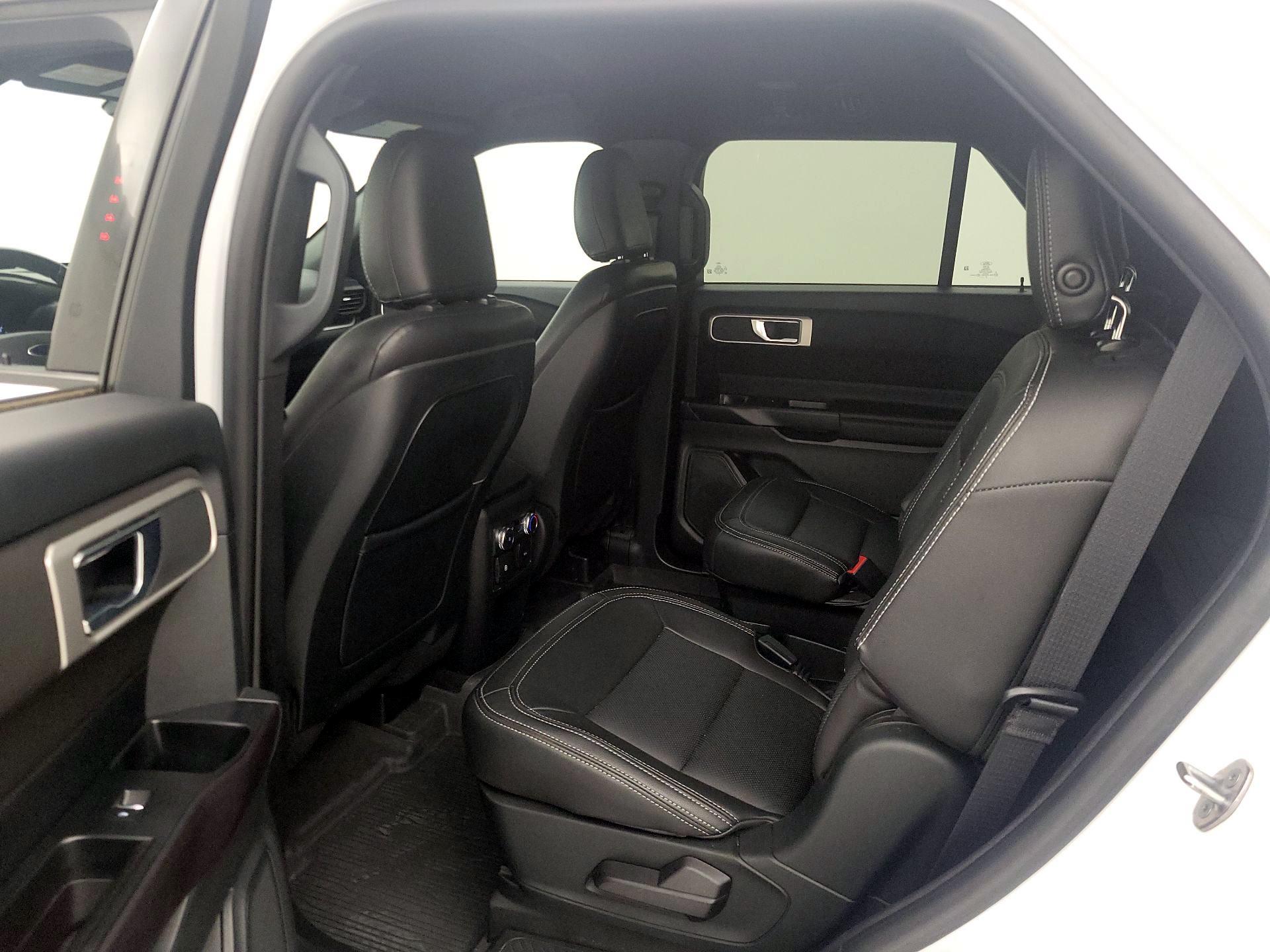 Thumbnail: 2020 Ford Explorer - 19