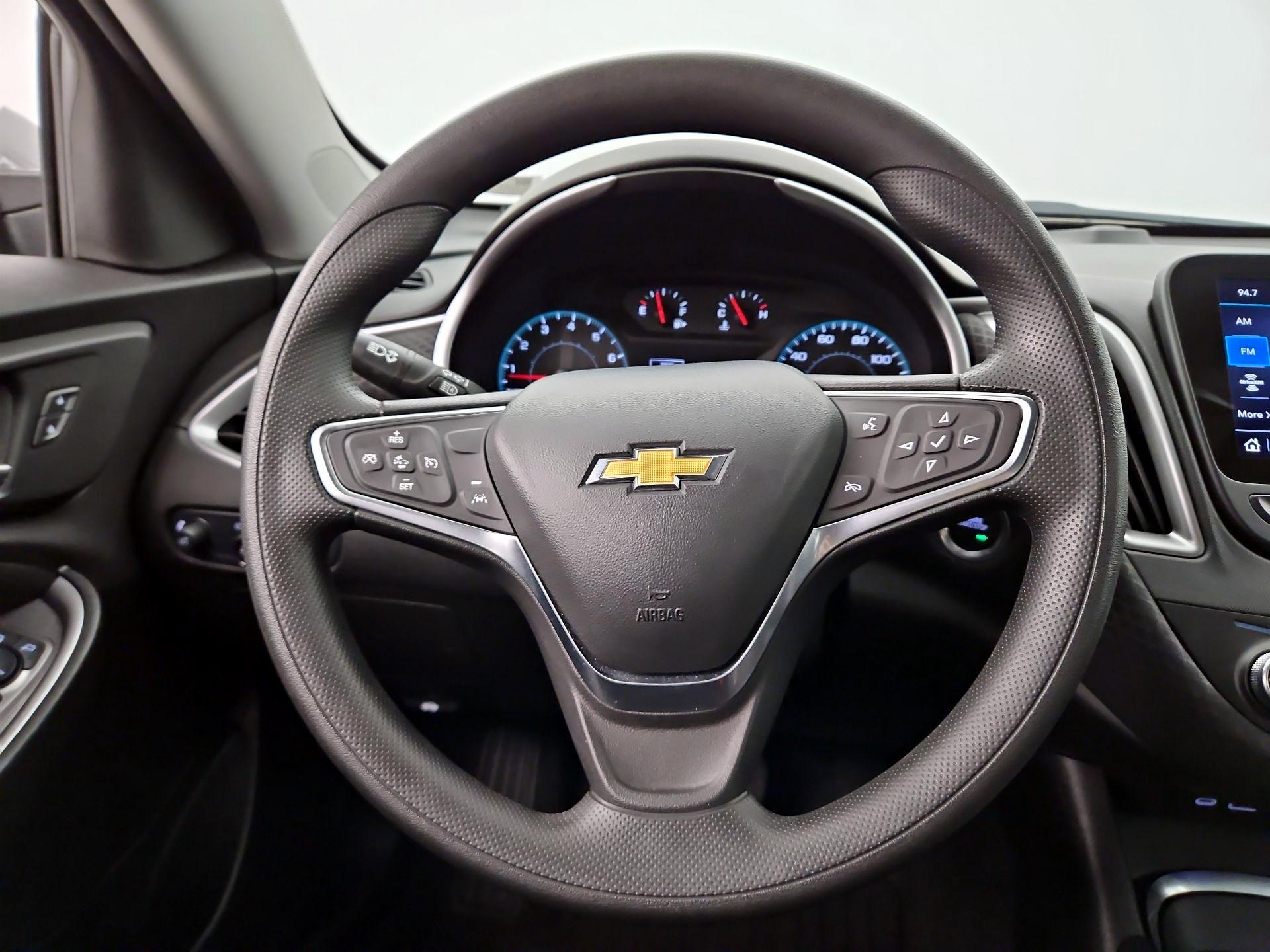 Thumbnail: 2025 Chevrolet Malibu - 10