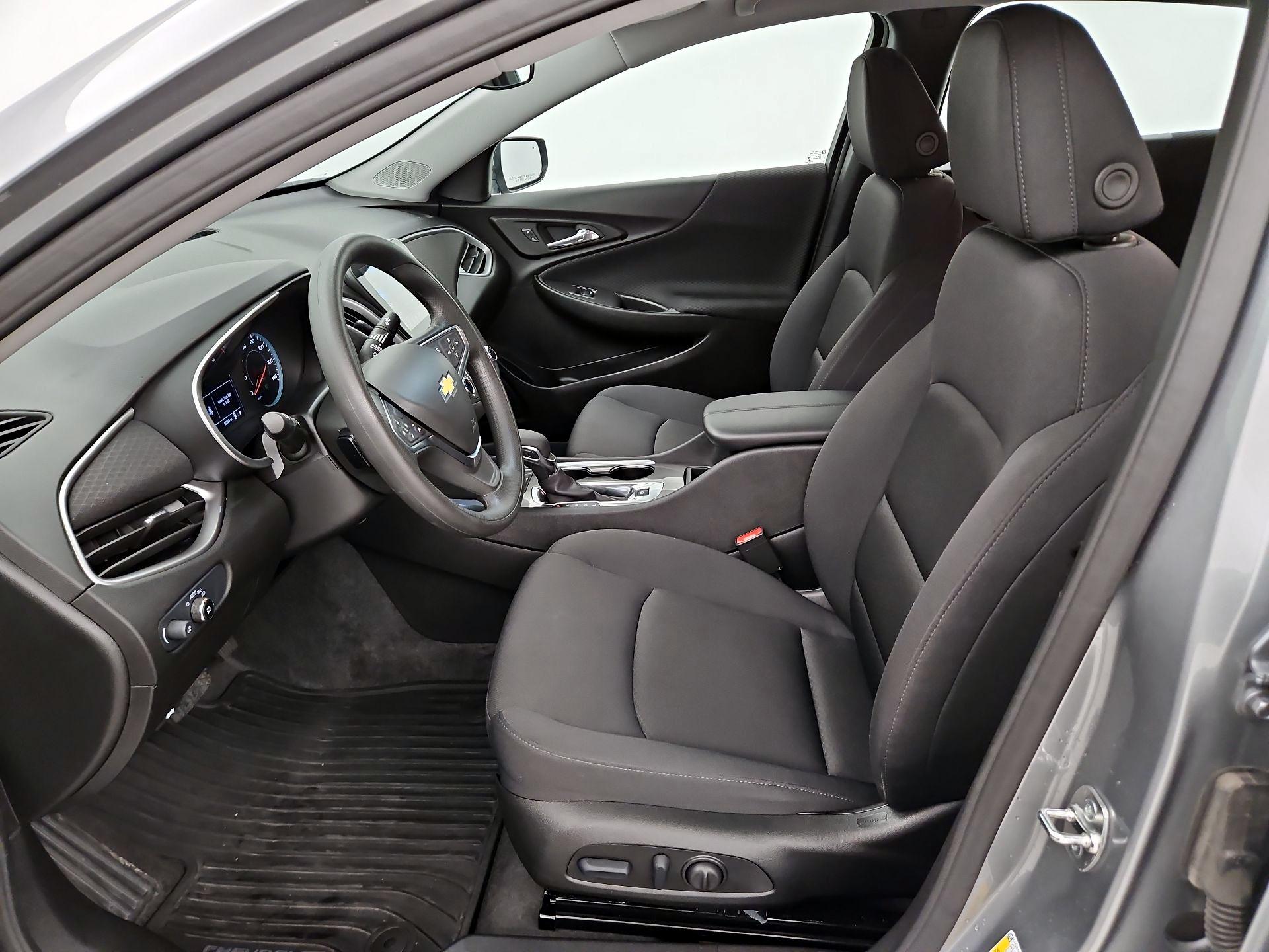 Thumbnail: 2025 Chevrolet Malibu - 11